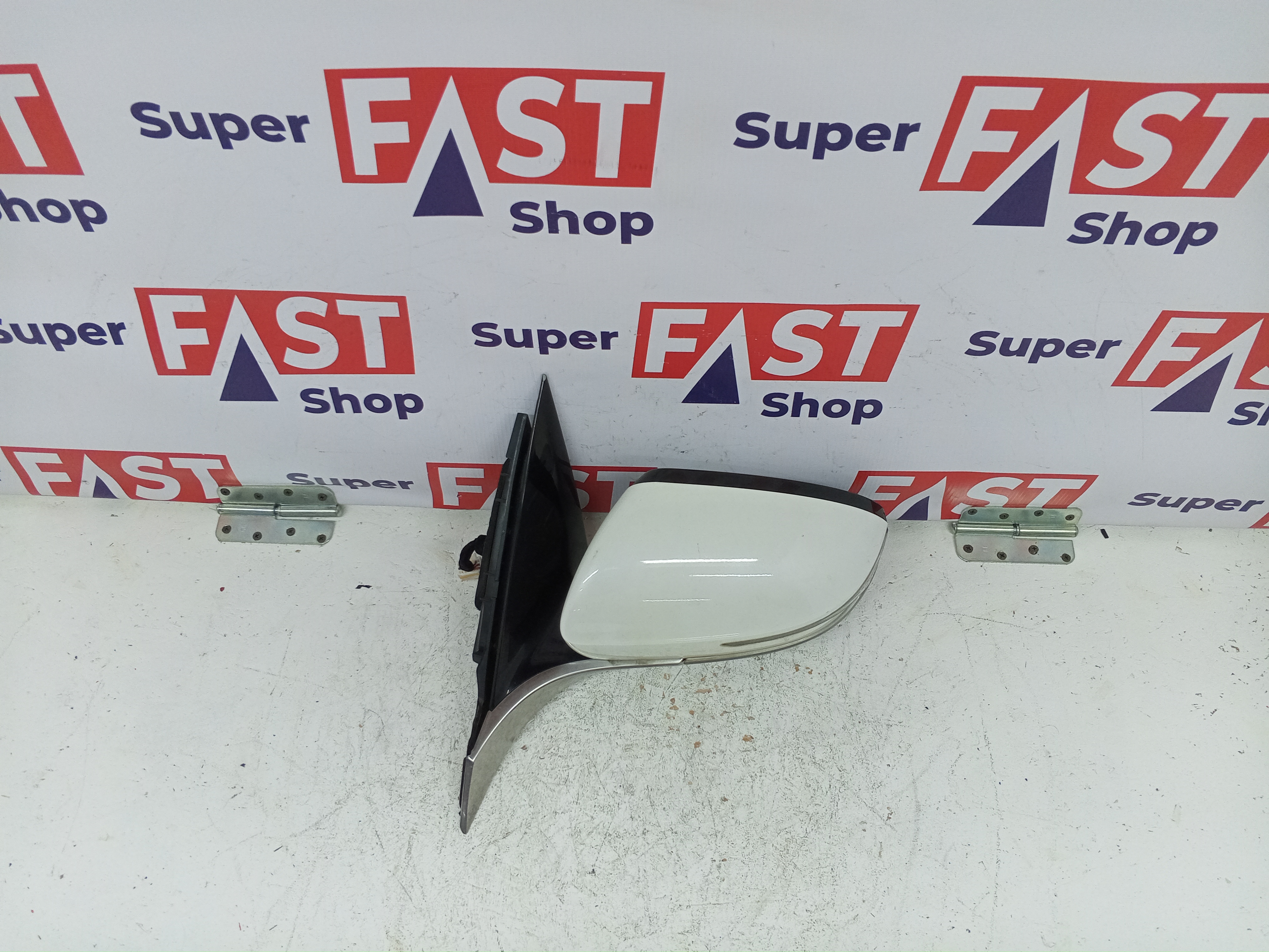 Kia K900 зеркало левое 7 пин