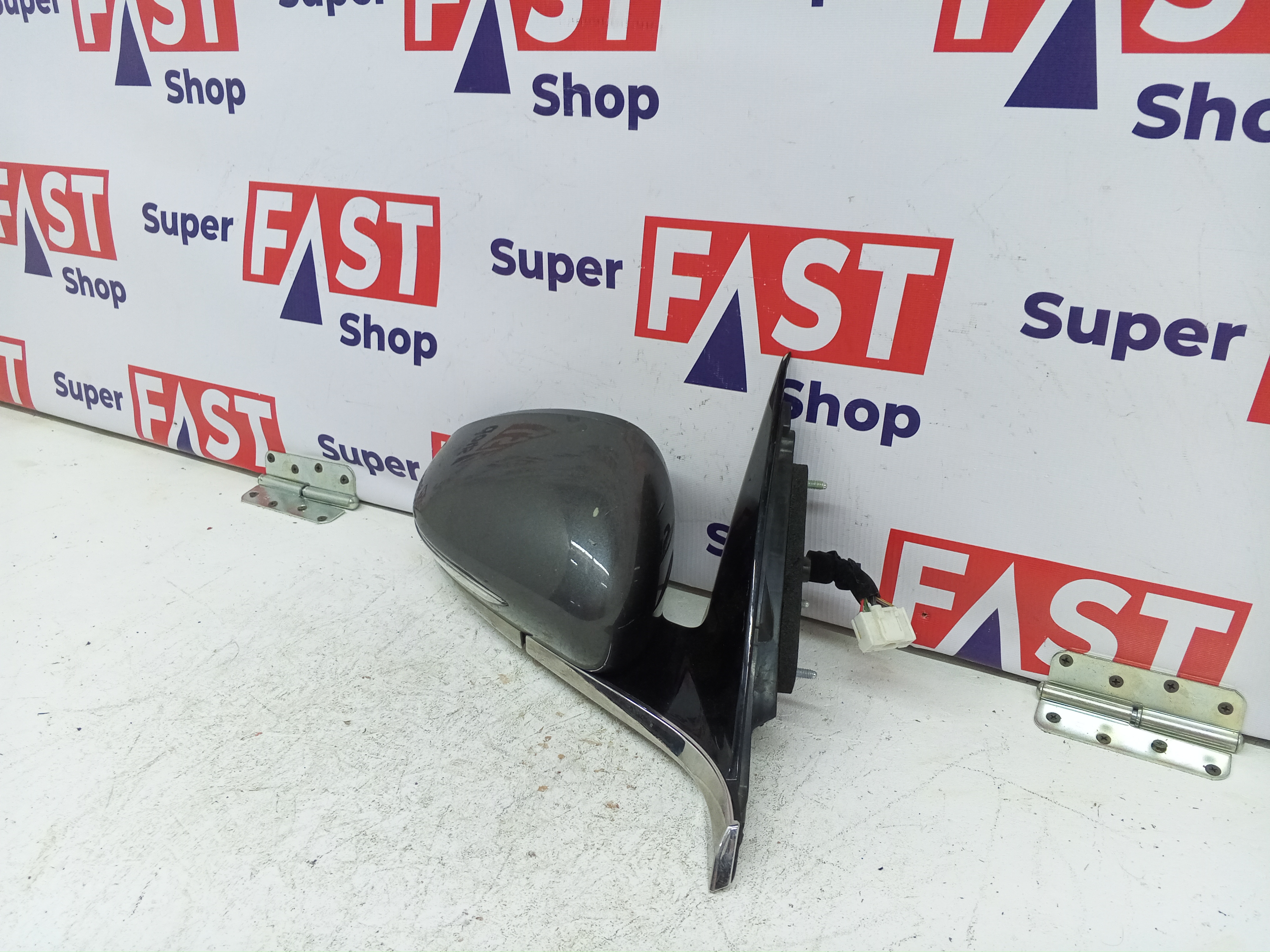 зеркало правое Genesis G70 на 14+1 пин