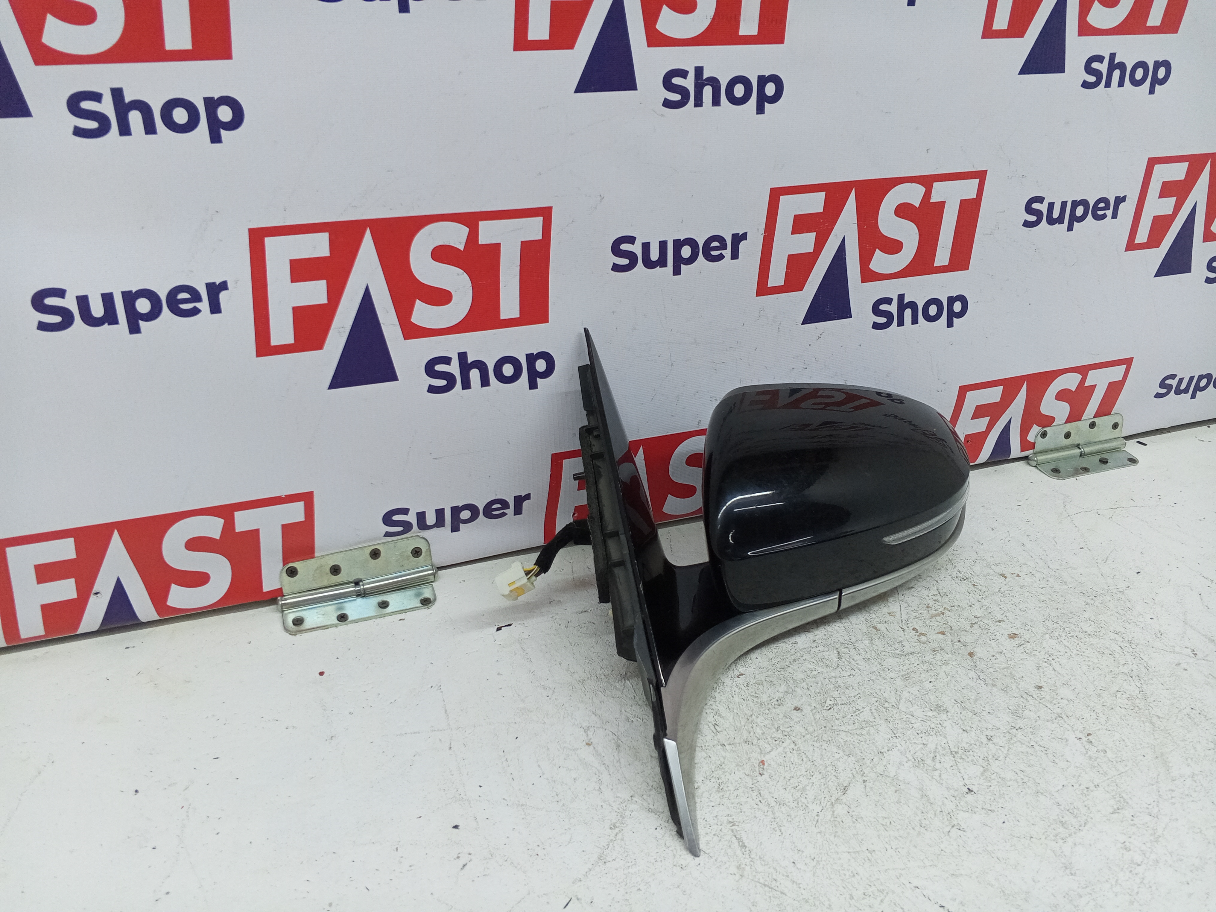 Kia K900 9+1 пин левое зеркало