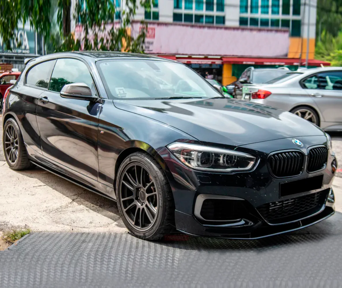 BMW F20 2011-2019 лезвия глянец на м пороги