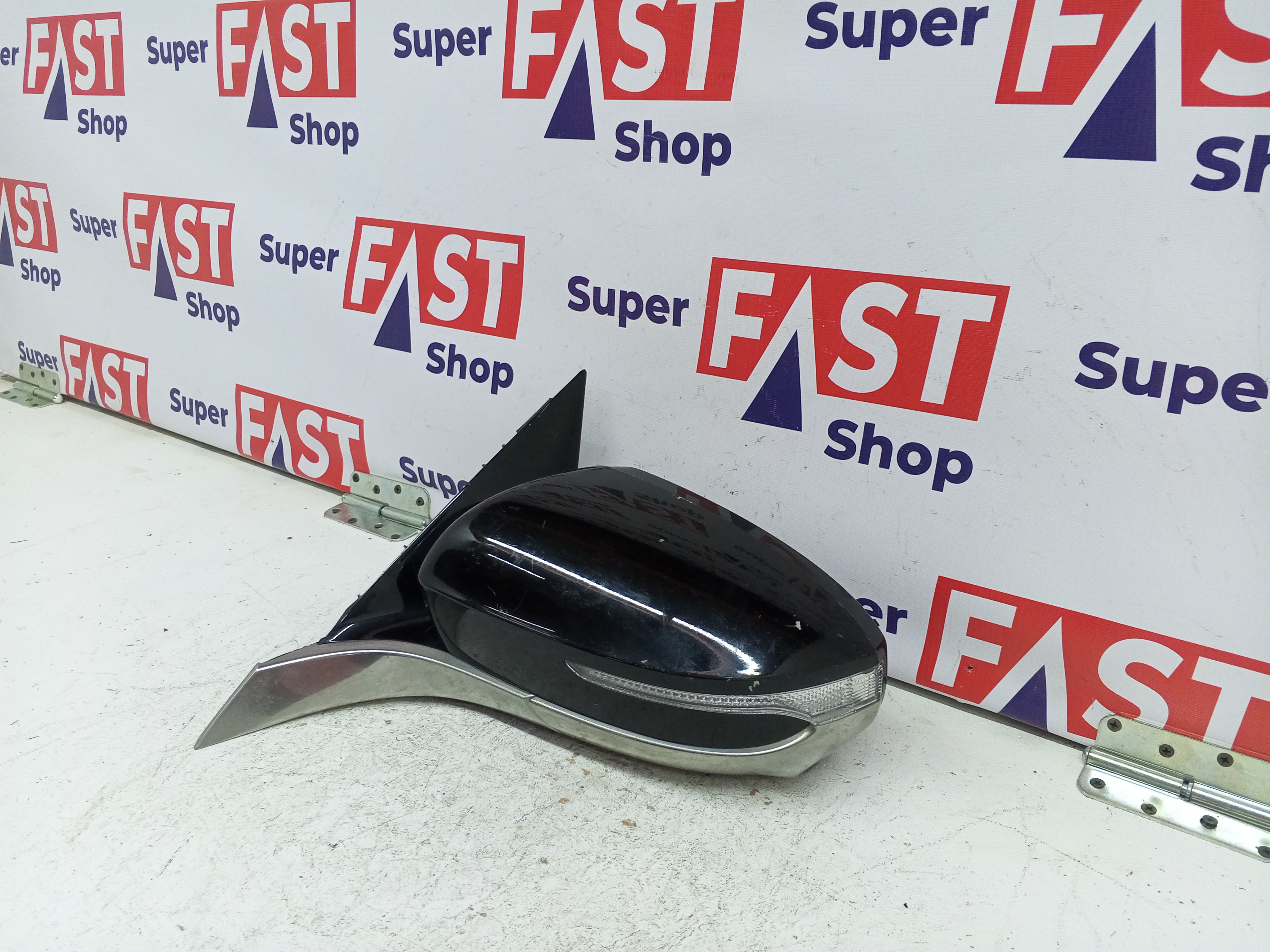 Kia K900 зеркало левое 9+1 пин