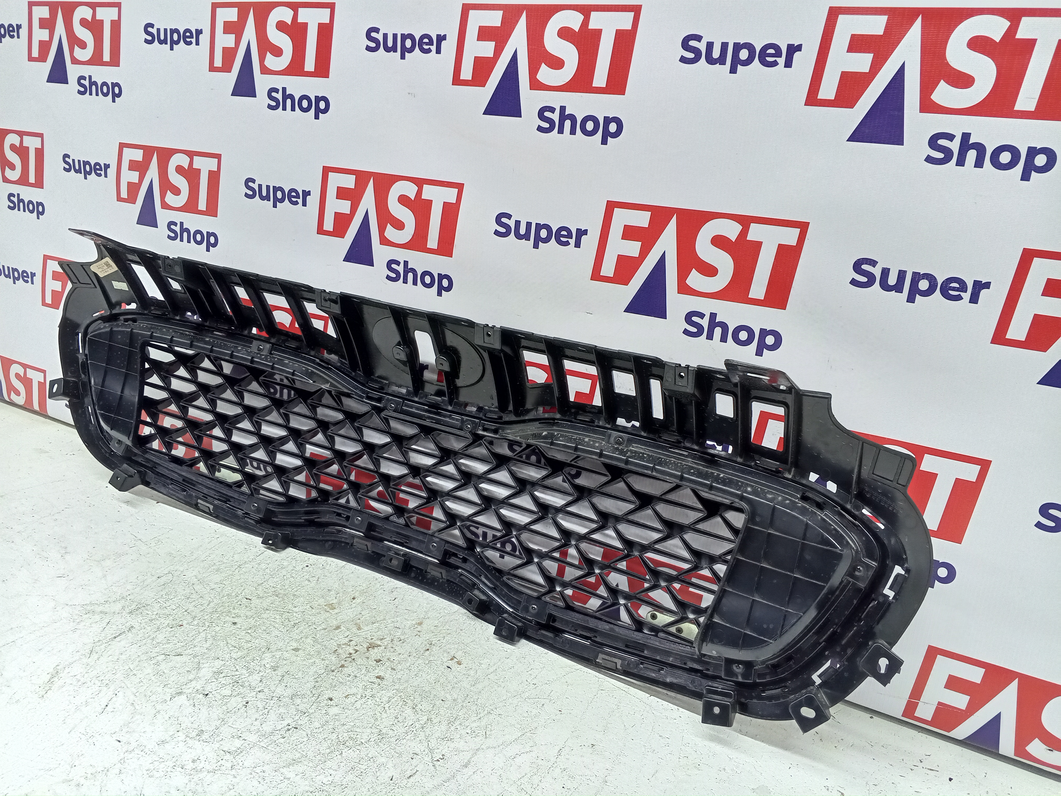 Kia Sportage 4 рест решетка радиатора USA