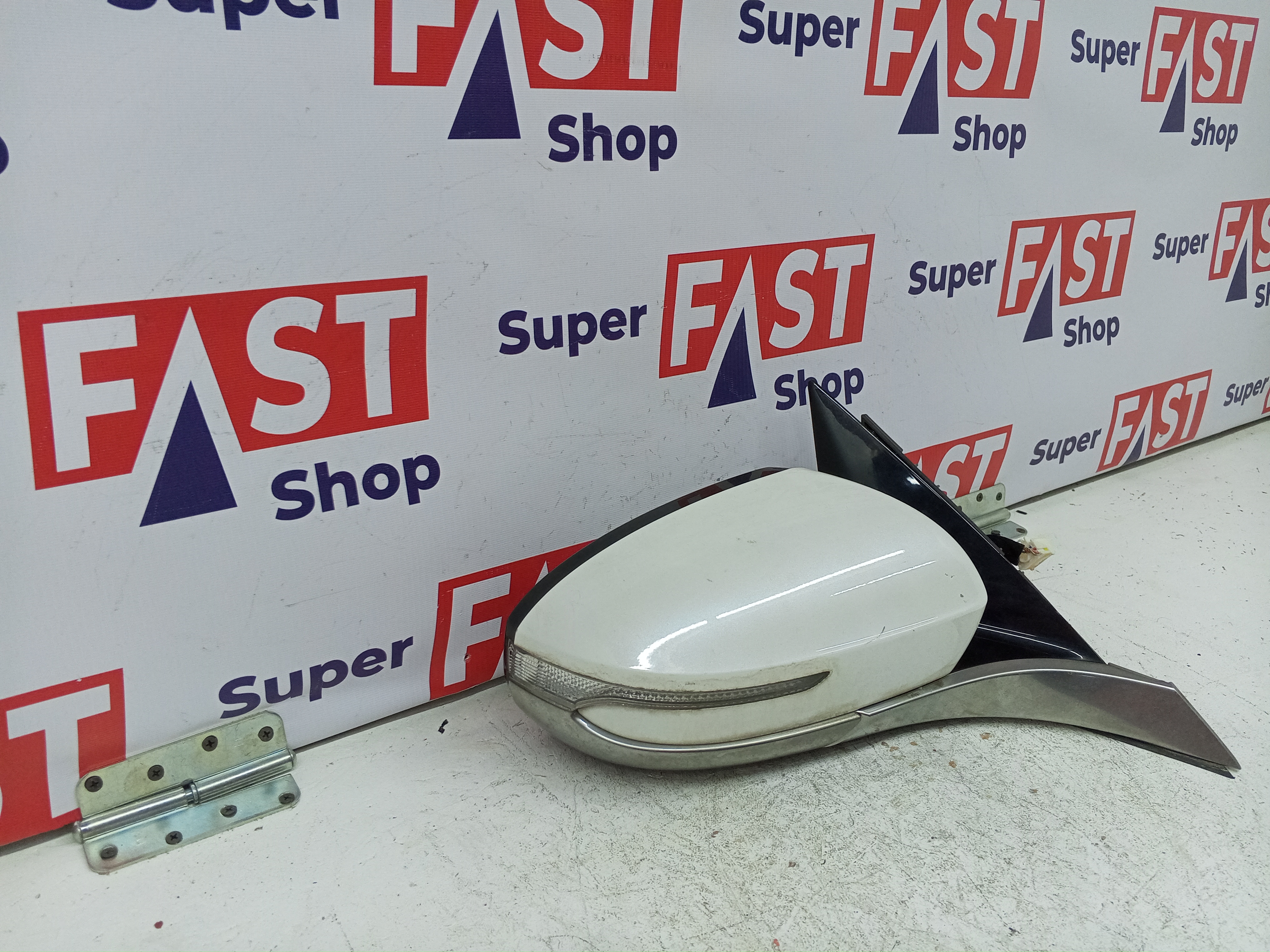 зеркало правое Kia K900 7 пин