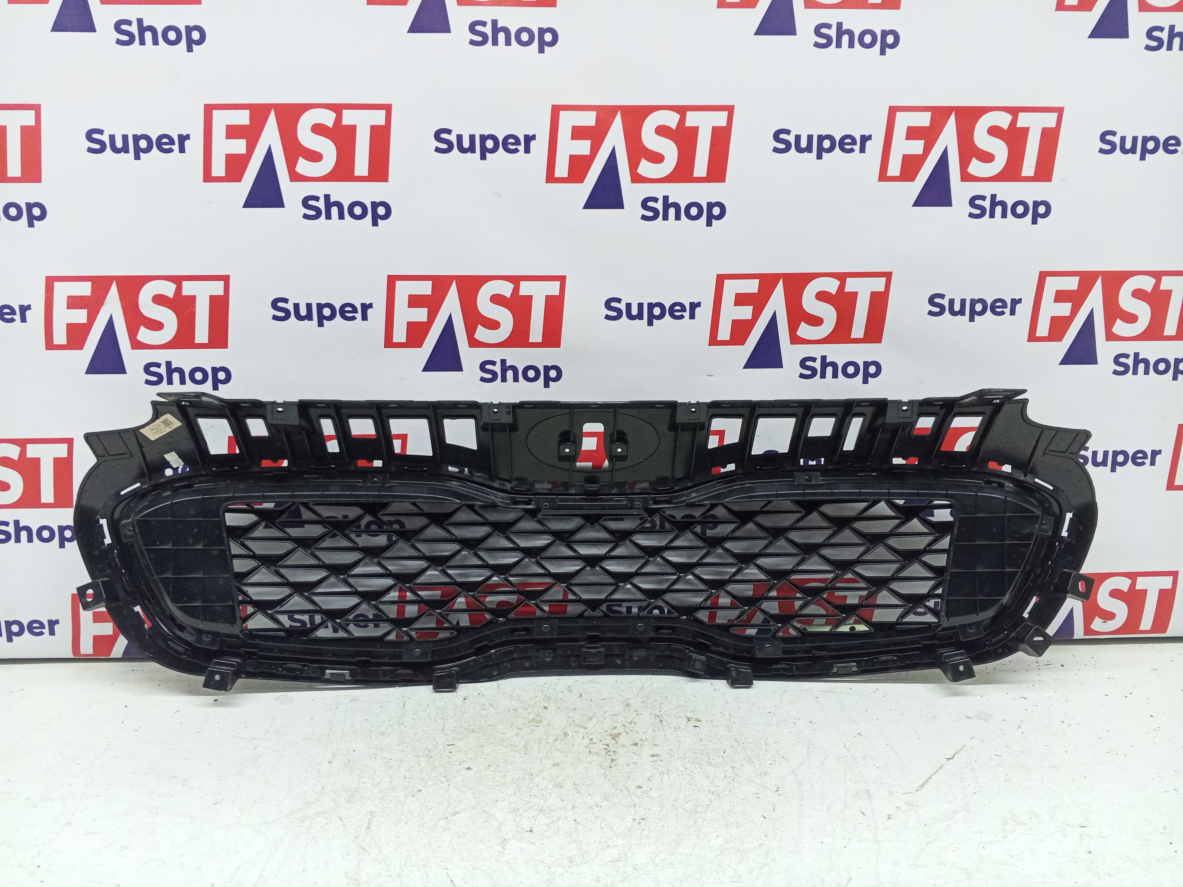 Kia Sportage 4 рест решетка радиатора USA