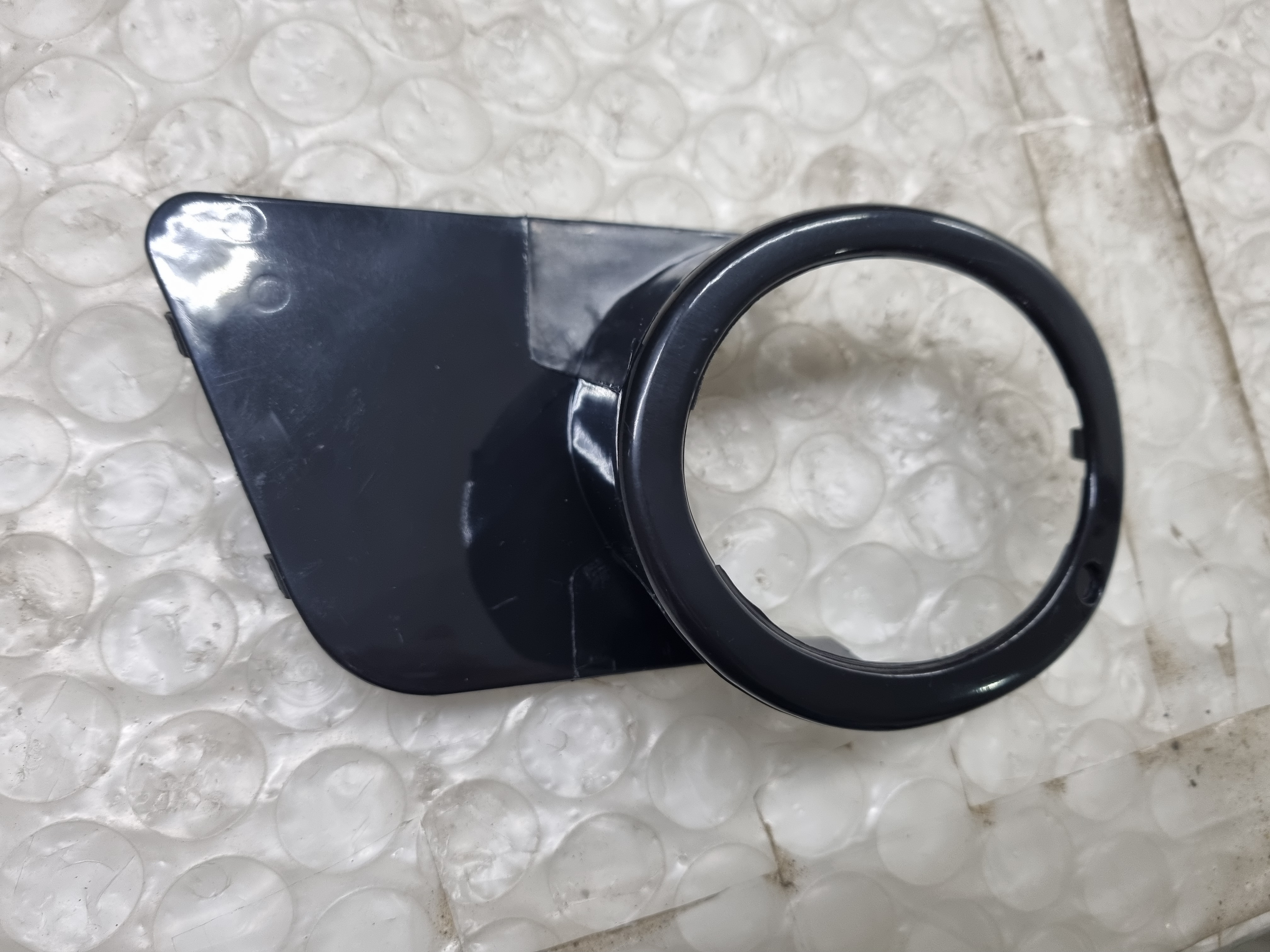 BMW E39 решетка под птф правая М5