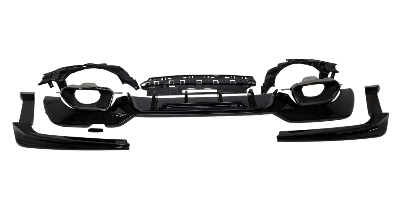 BMW G20 340i диффузор в сборе с насадками