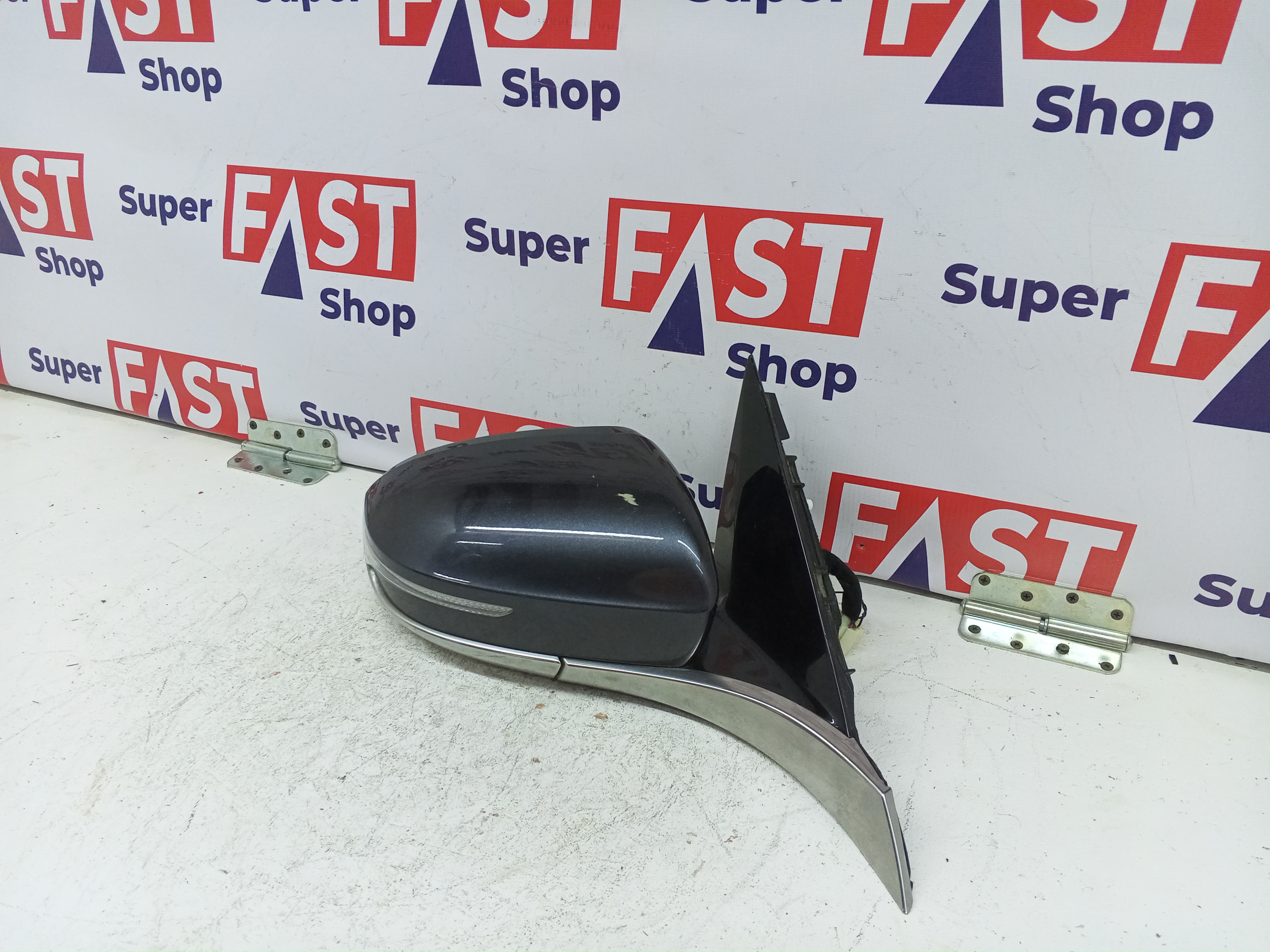 правое зеркало Kia K900 9+1 пин