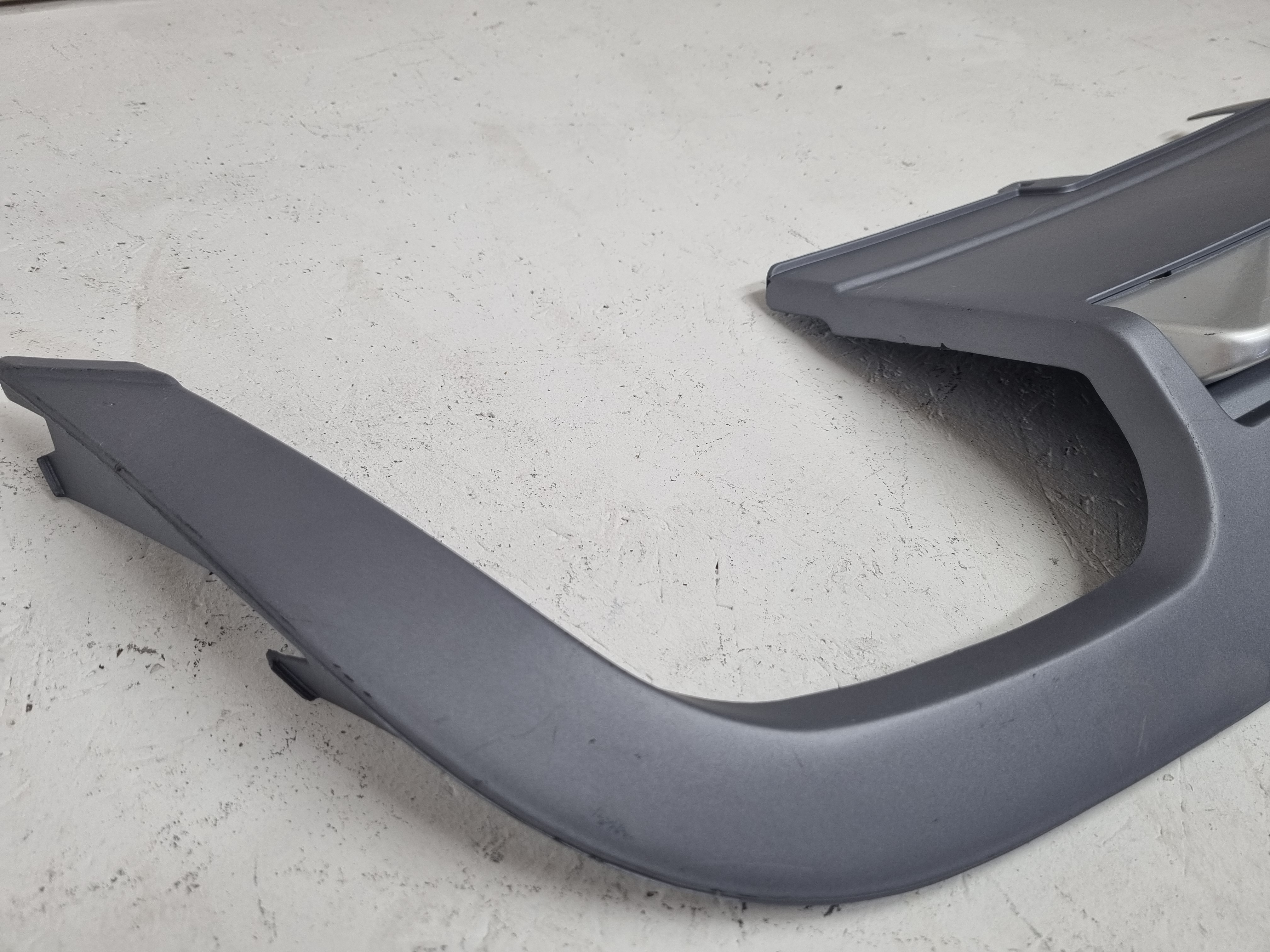 Дефект 21 Audi A5 8T дорестайлинг диффузор S5 в обычный бампер лифтбек