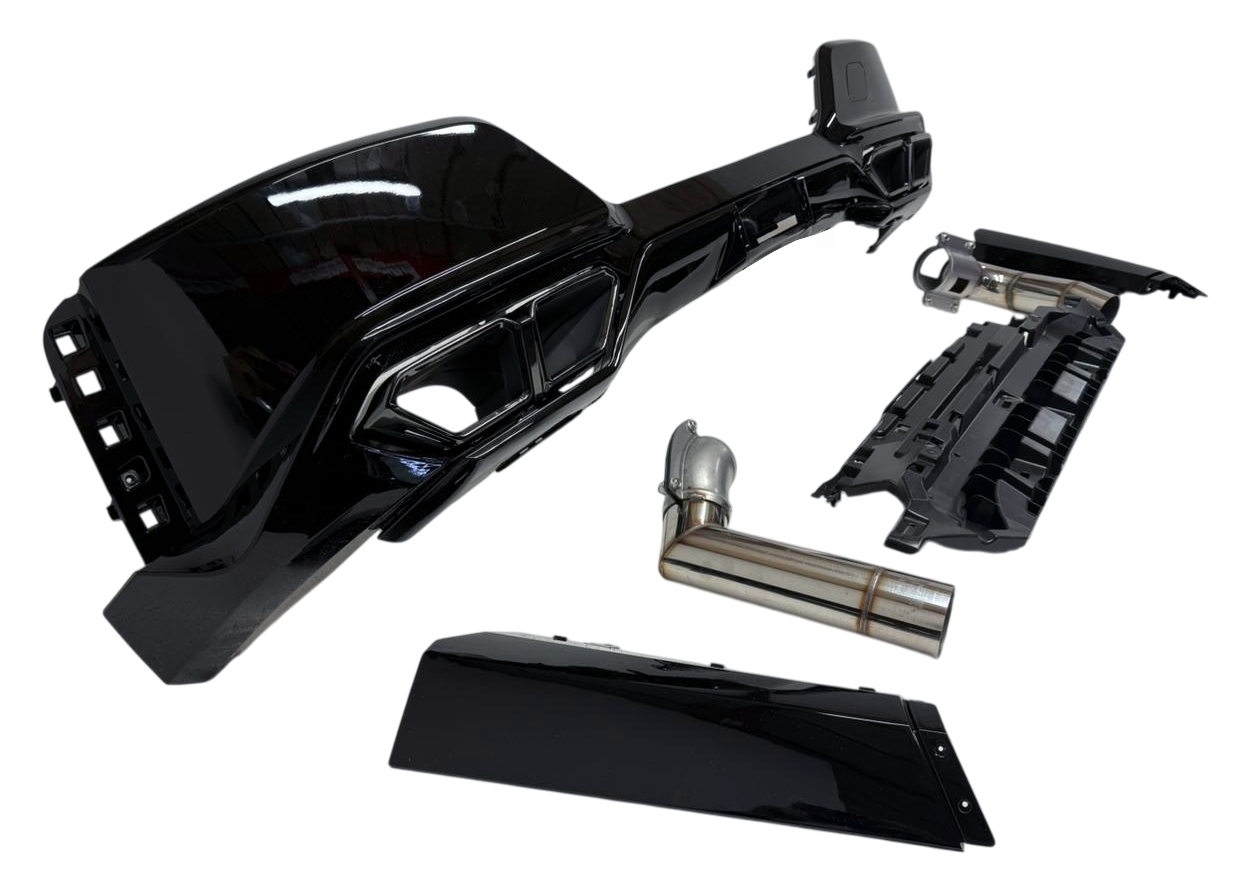 BMW G70 диффузор с насадками