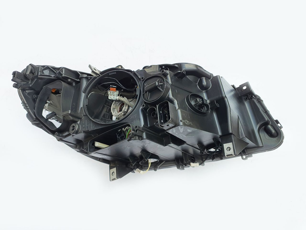 BMW F07 2009-2013 фара левая ксенон не адаптивная б\у