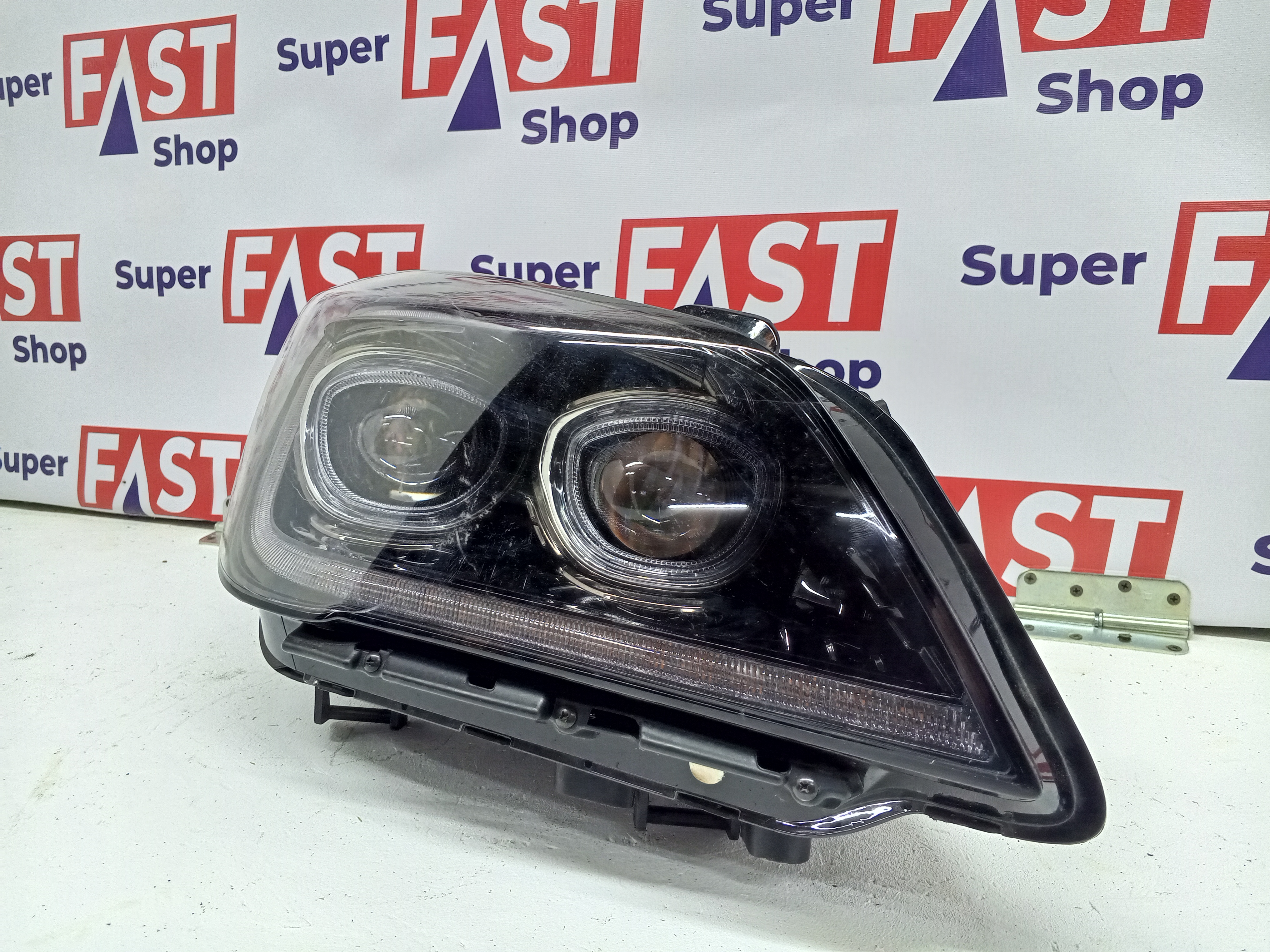 правая фара Genesis G80 Led 2 линзы 2016-2020г