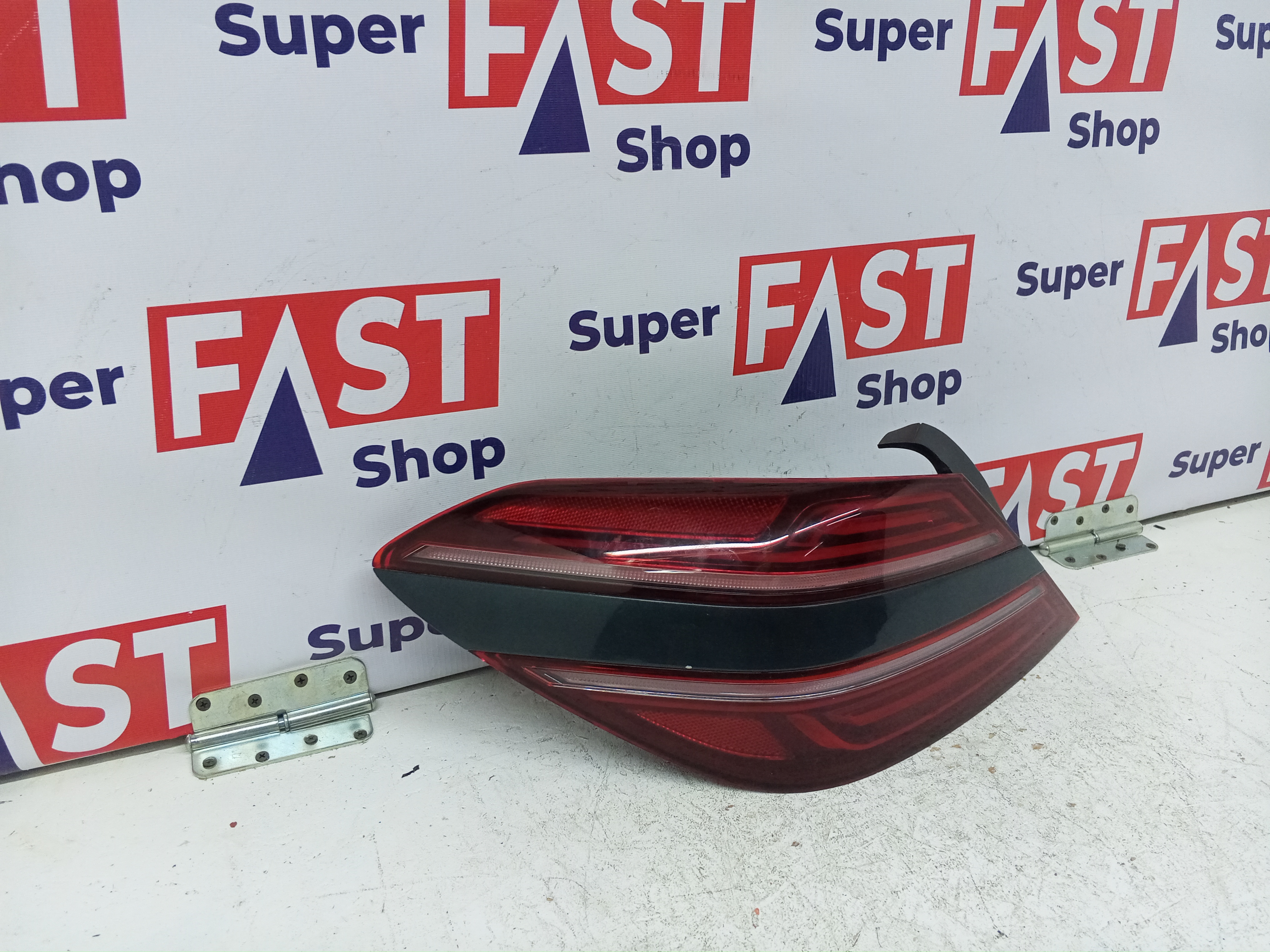 задний левый фонарь Genesis G70 рест 2020-2025