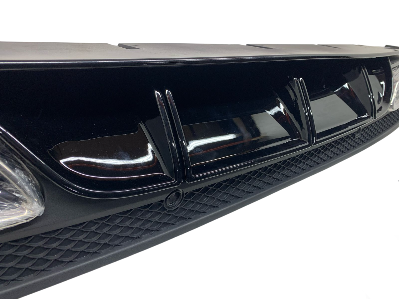 Mercedes W205 диффузор AMG 63S с насадками