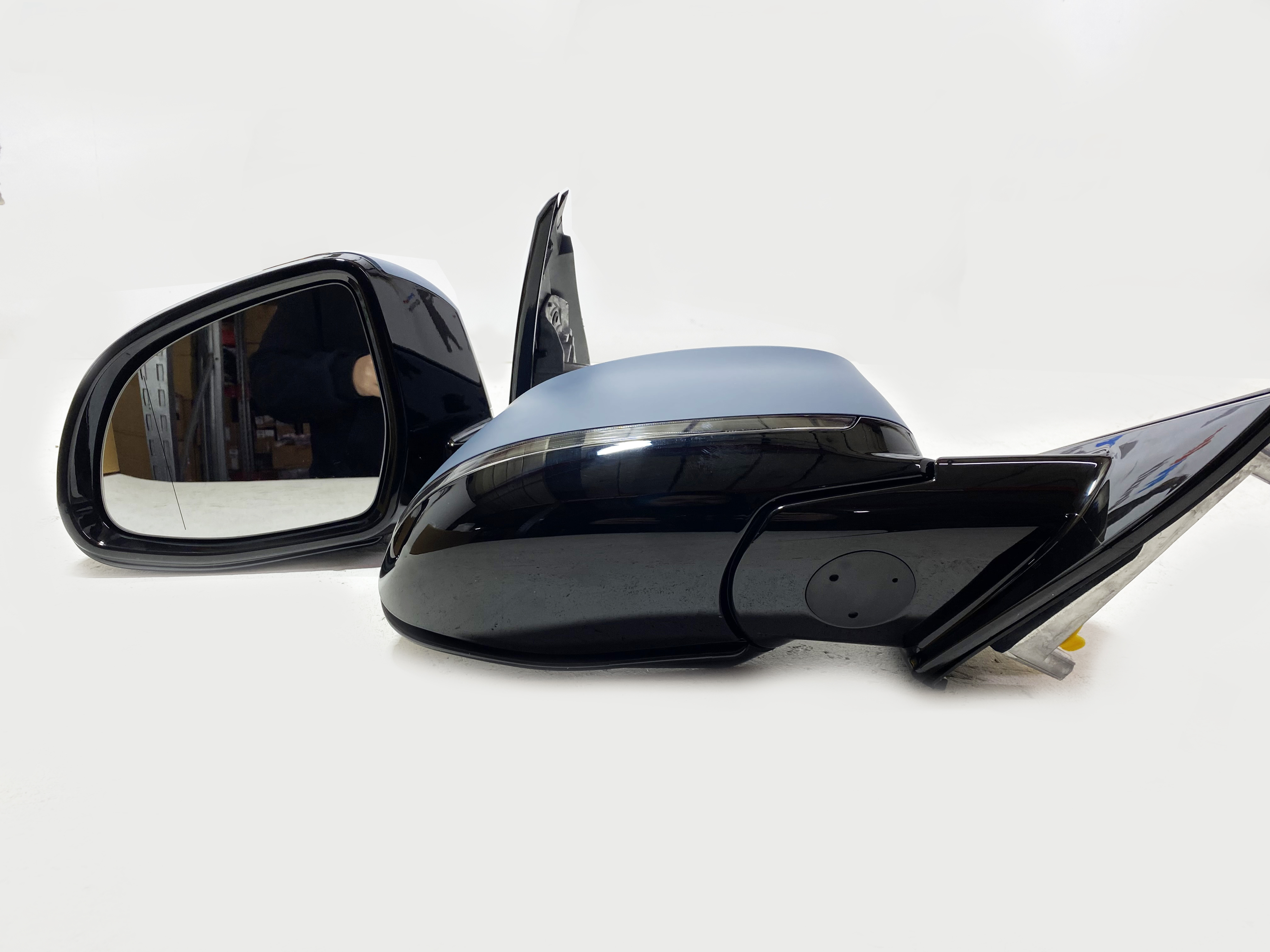 BMW X6 F16 2014-2020 года зеркало правое 5 Pin