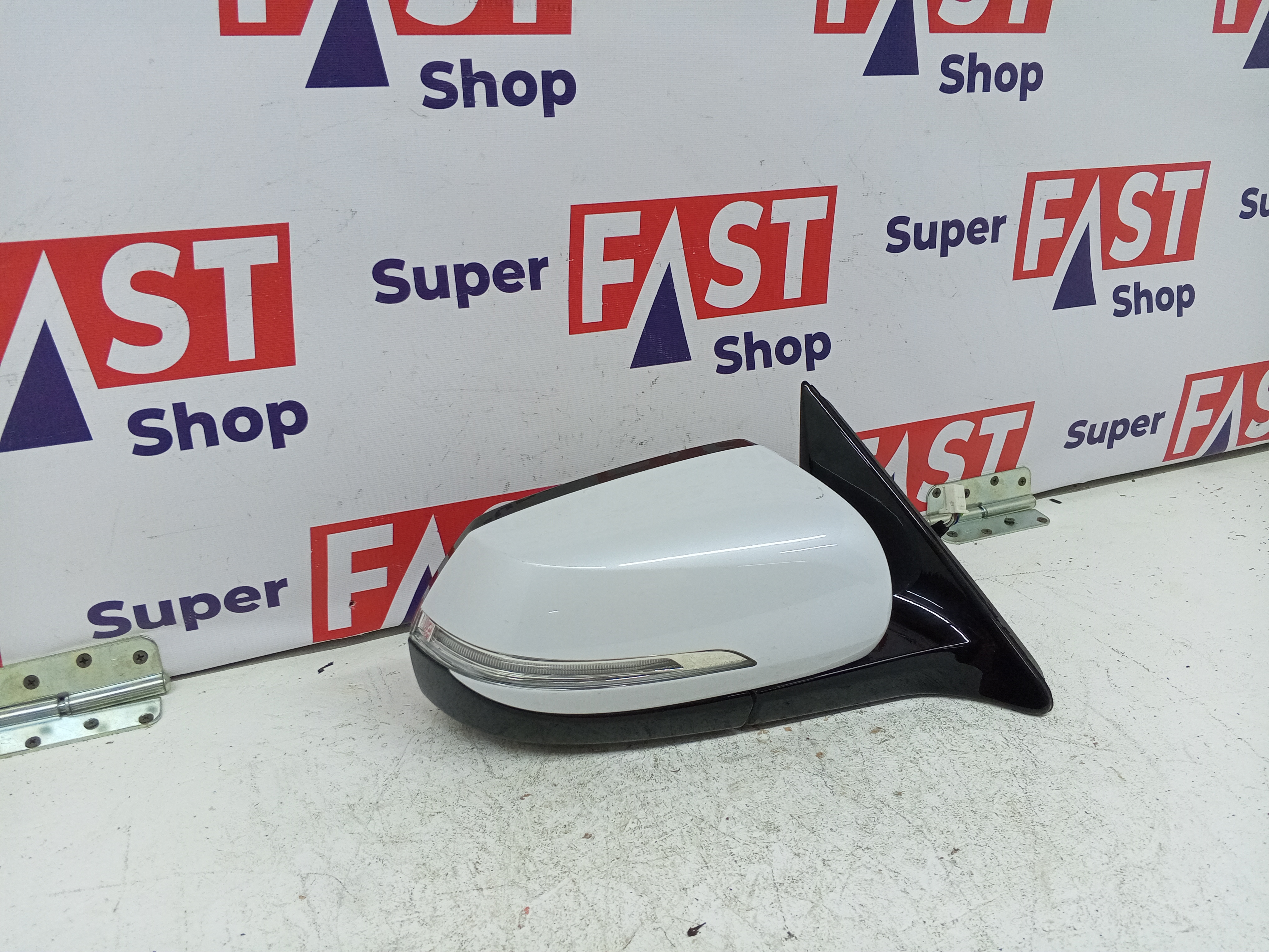 Genesis G80 2016-2020 зеркало правое 10пин