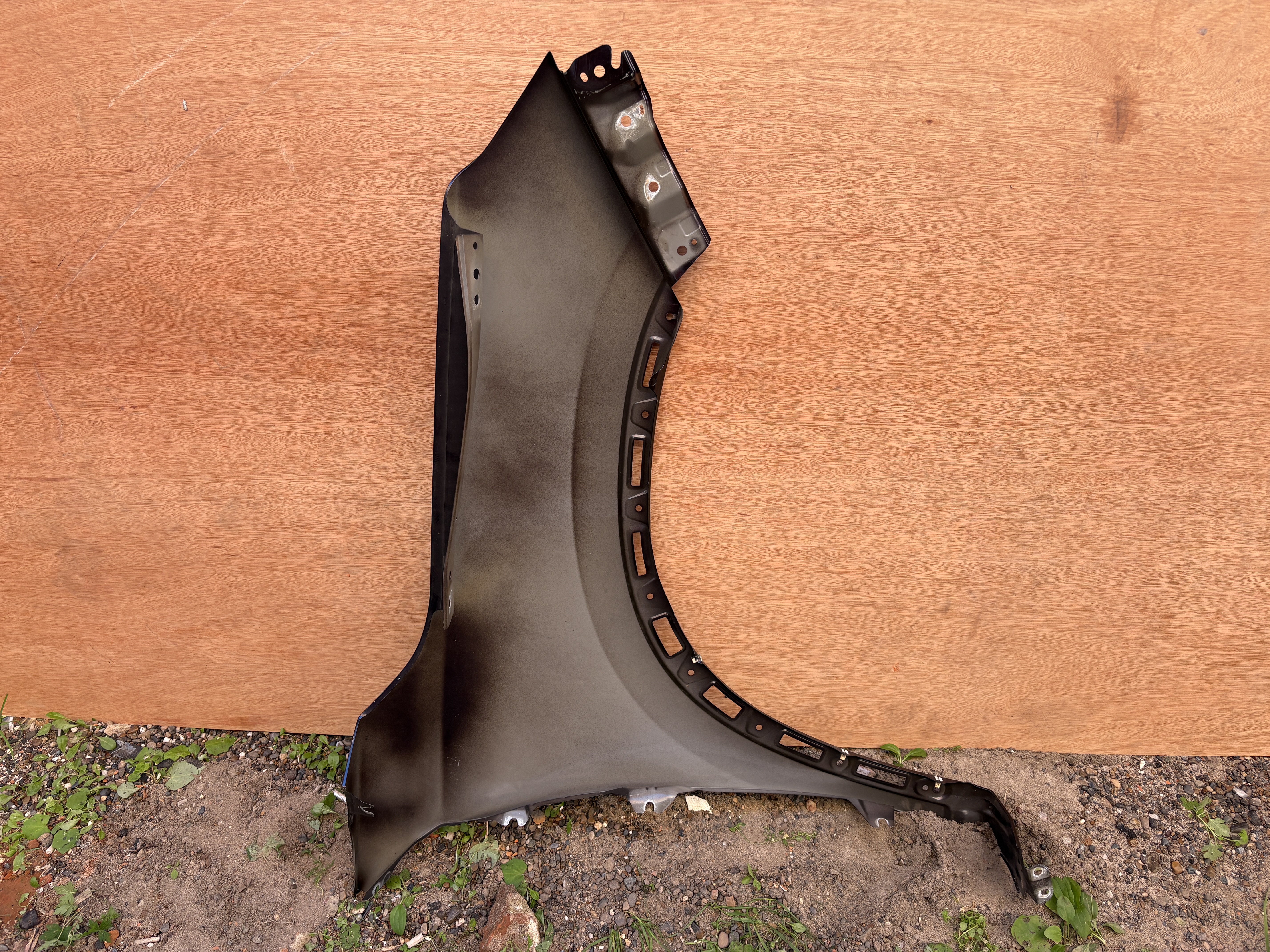 крыло левое переднее Chery Tiggo 8 PRO MAX