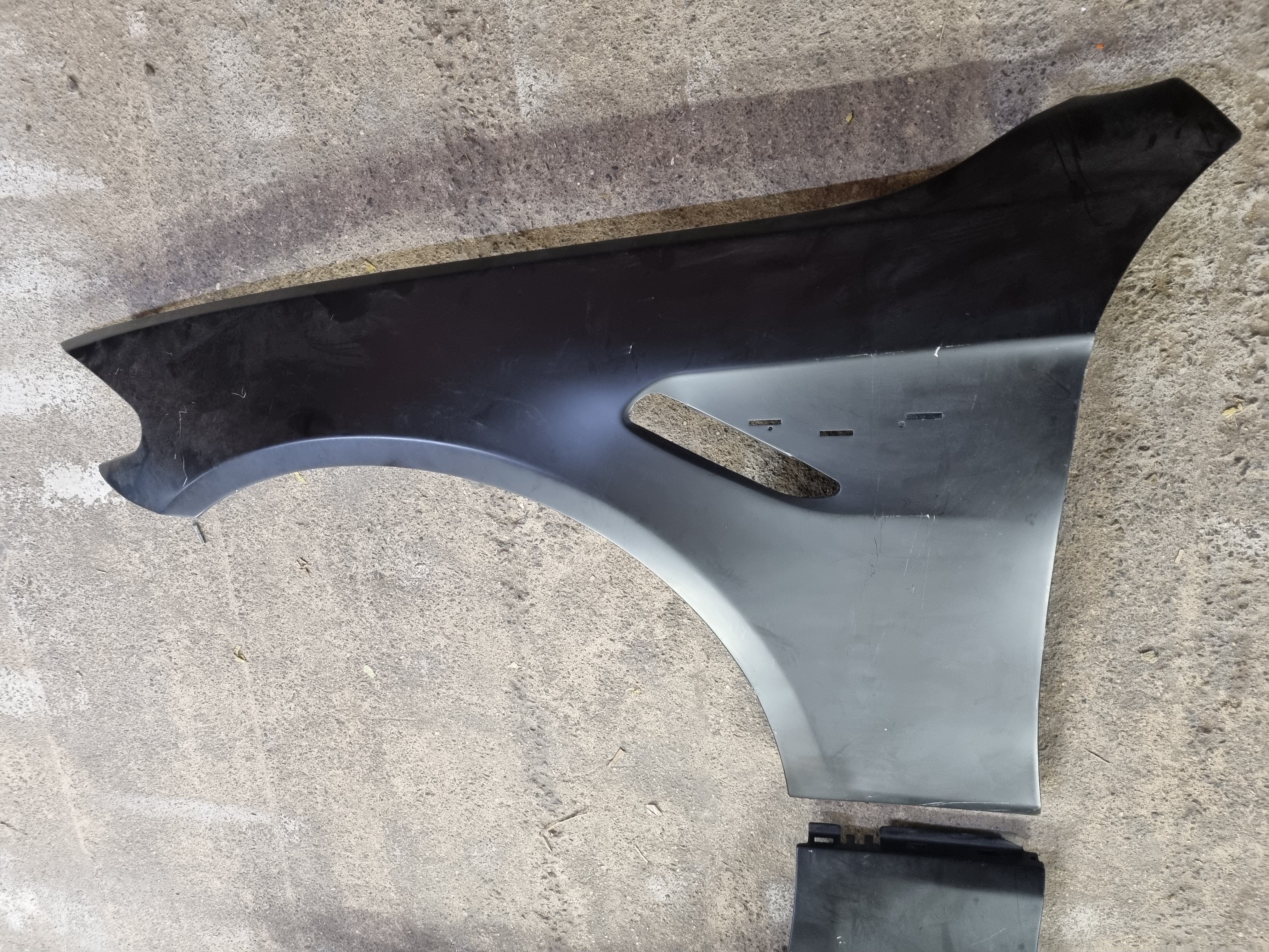 Дефект BMW F10 крылья M5 стиль F90