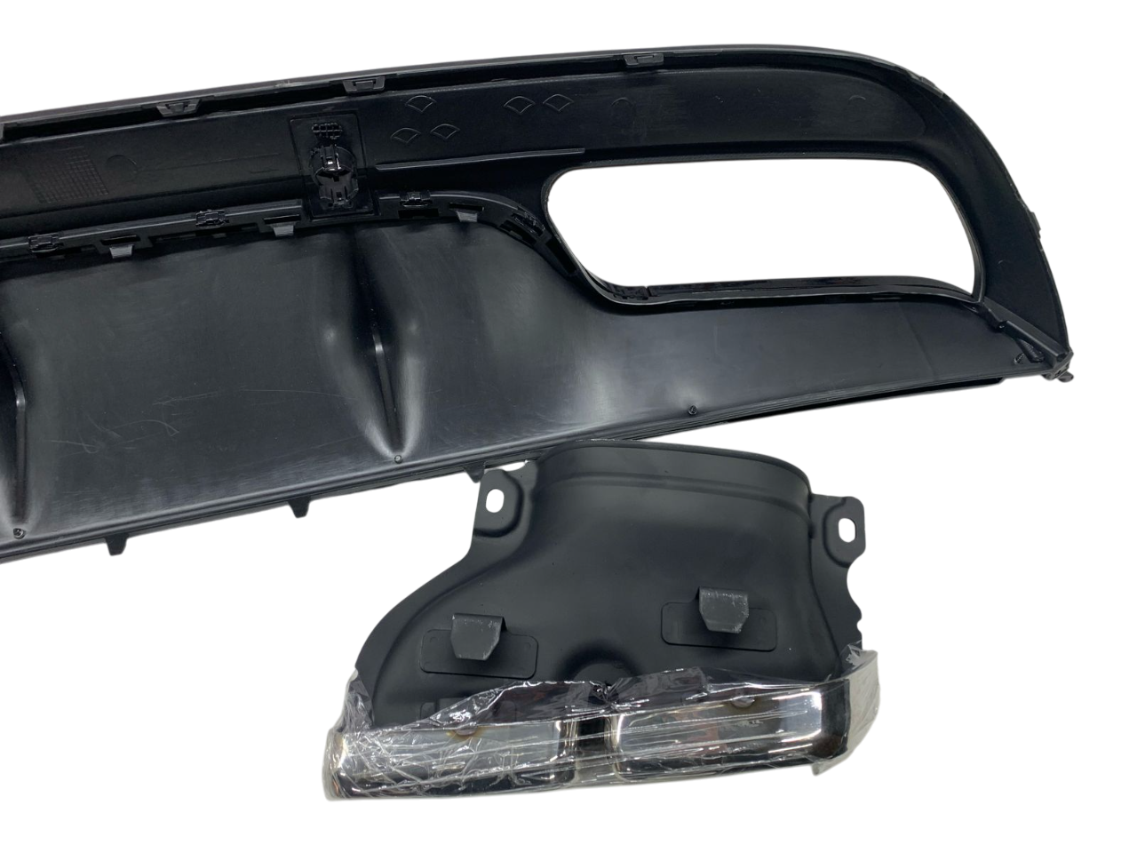 Mercedes W205 диффузор AMG 63S с насадками