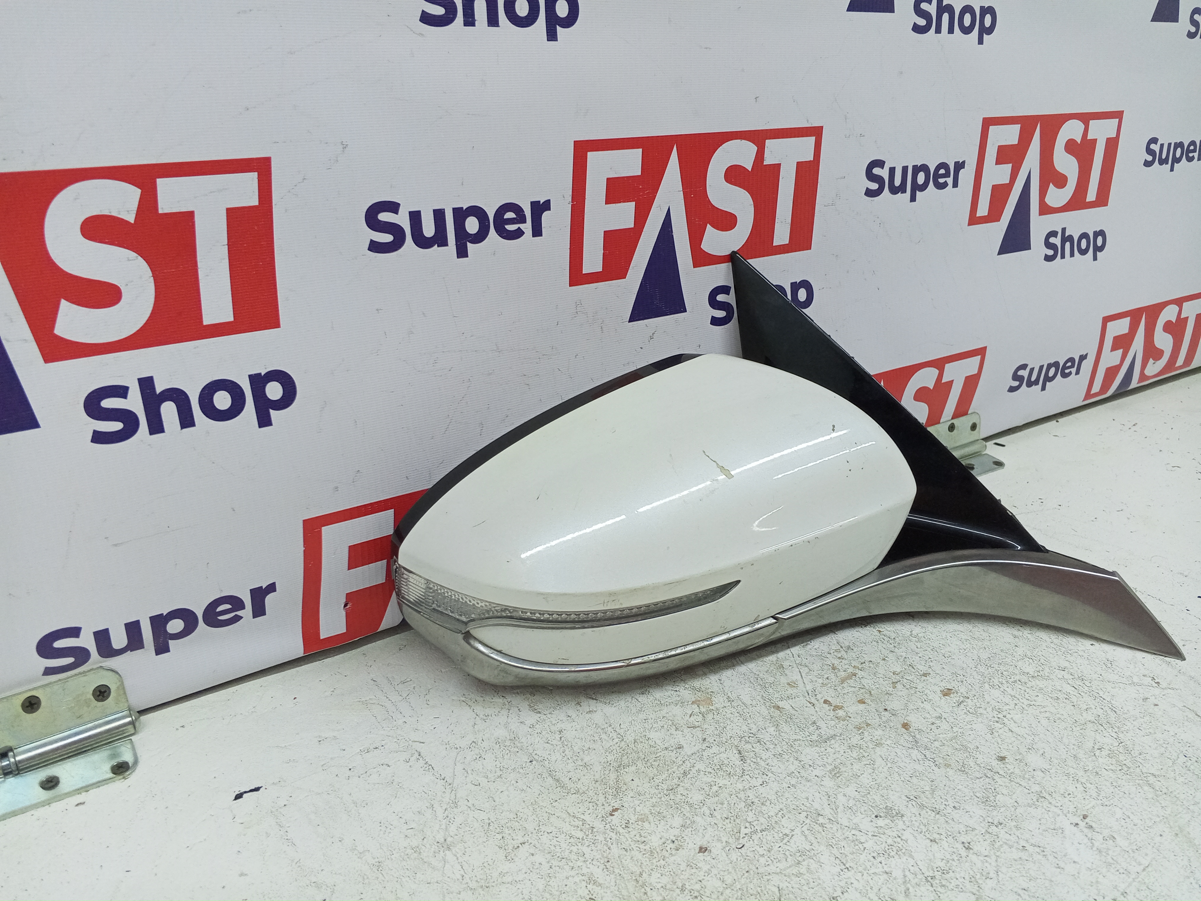 зеркало правое Kia K900 9+1 пин