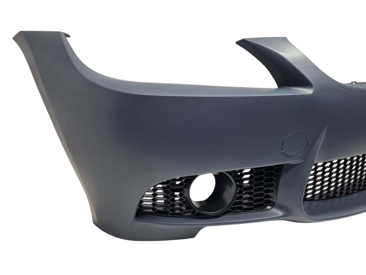 BMW E90 рестайлинг передний бампер M3