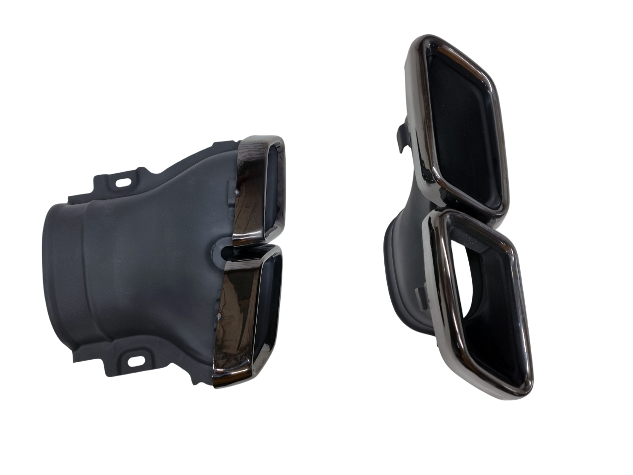 Mercedes W205 W213 дорестайлинг насадки AMG 63 черные