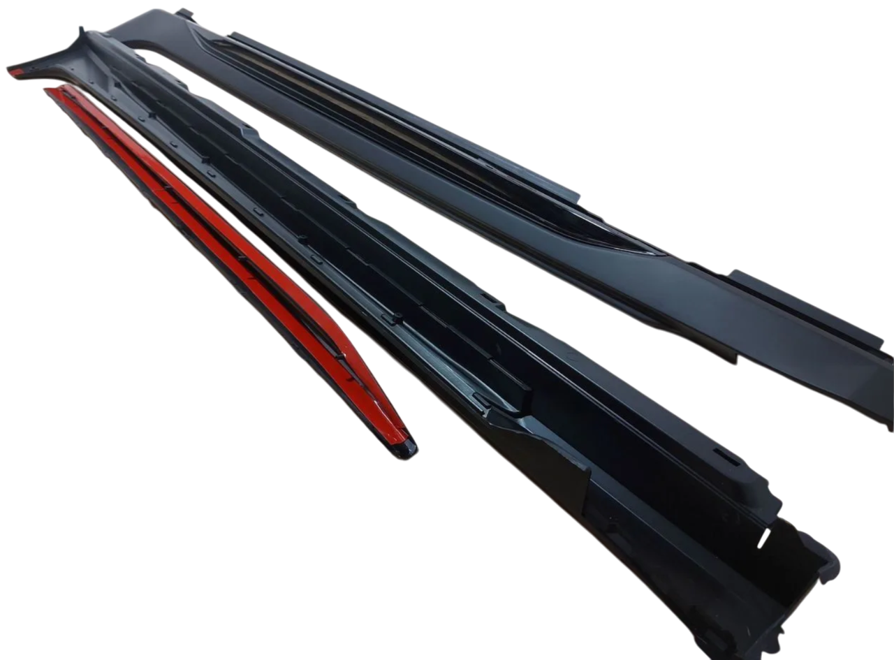 Audi A7 4K 2018-2025 комплект порогов RS