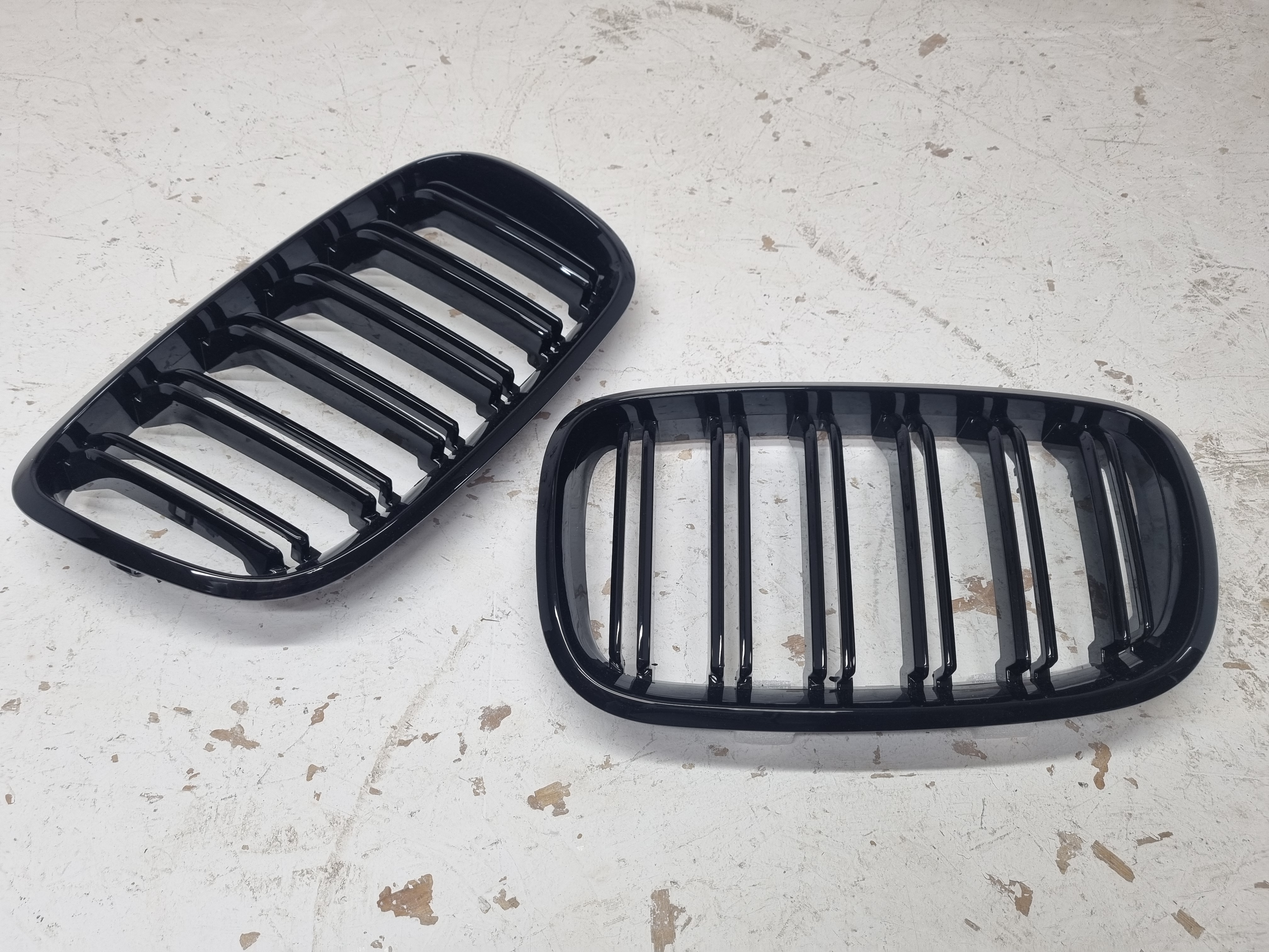 Дефект BMW X5 E70 X6 E71 решетки радиатора двойные