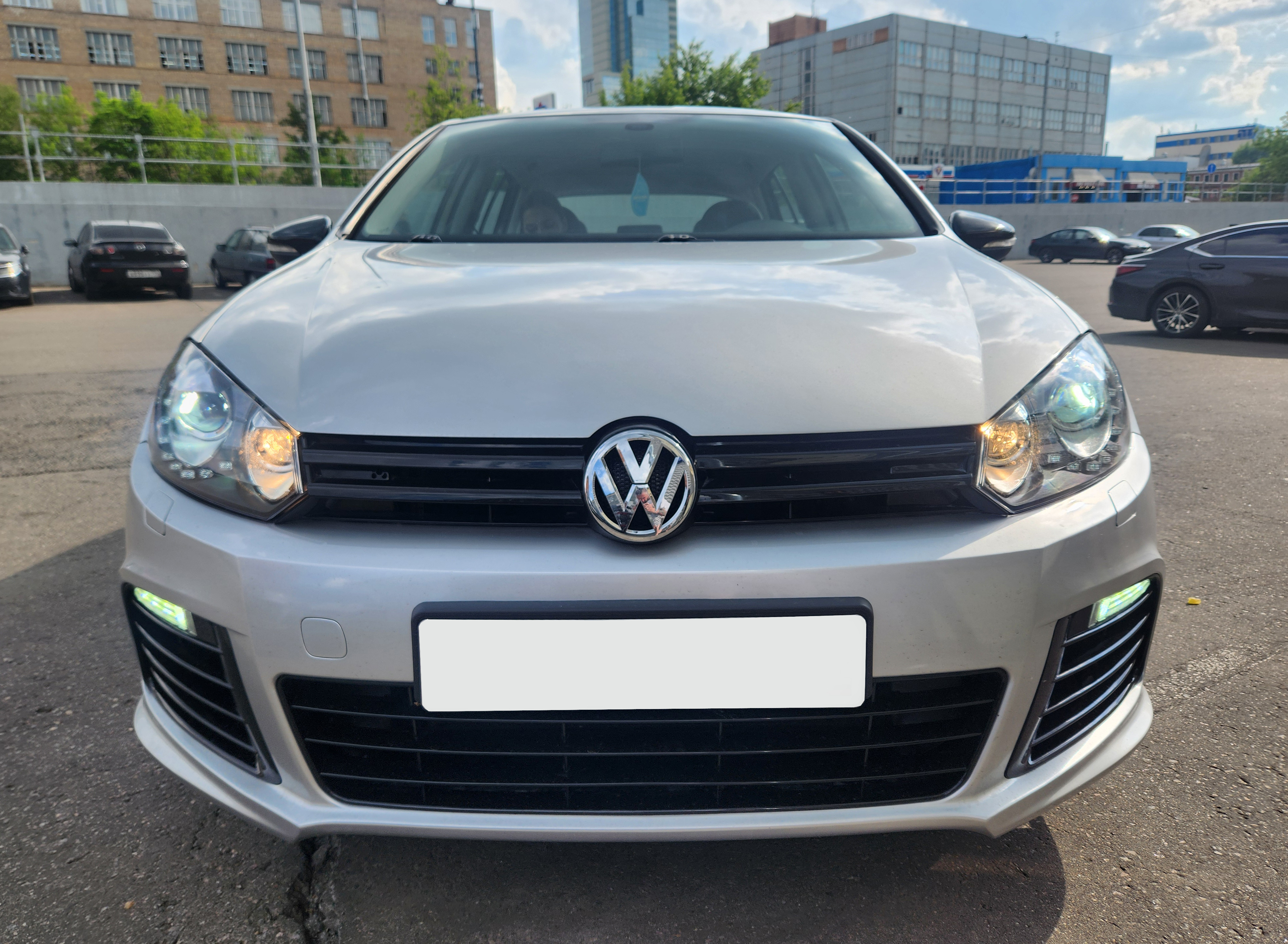 Volkswagen Golf 6 2008-2012 комплект дхо LED птф