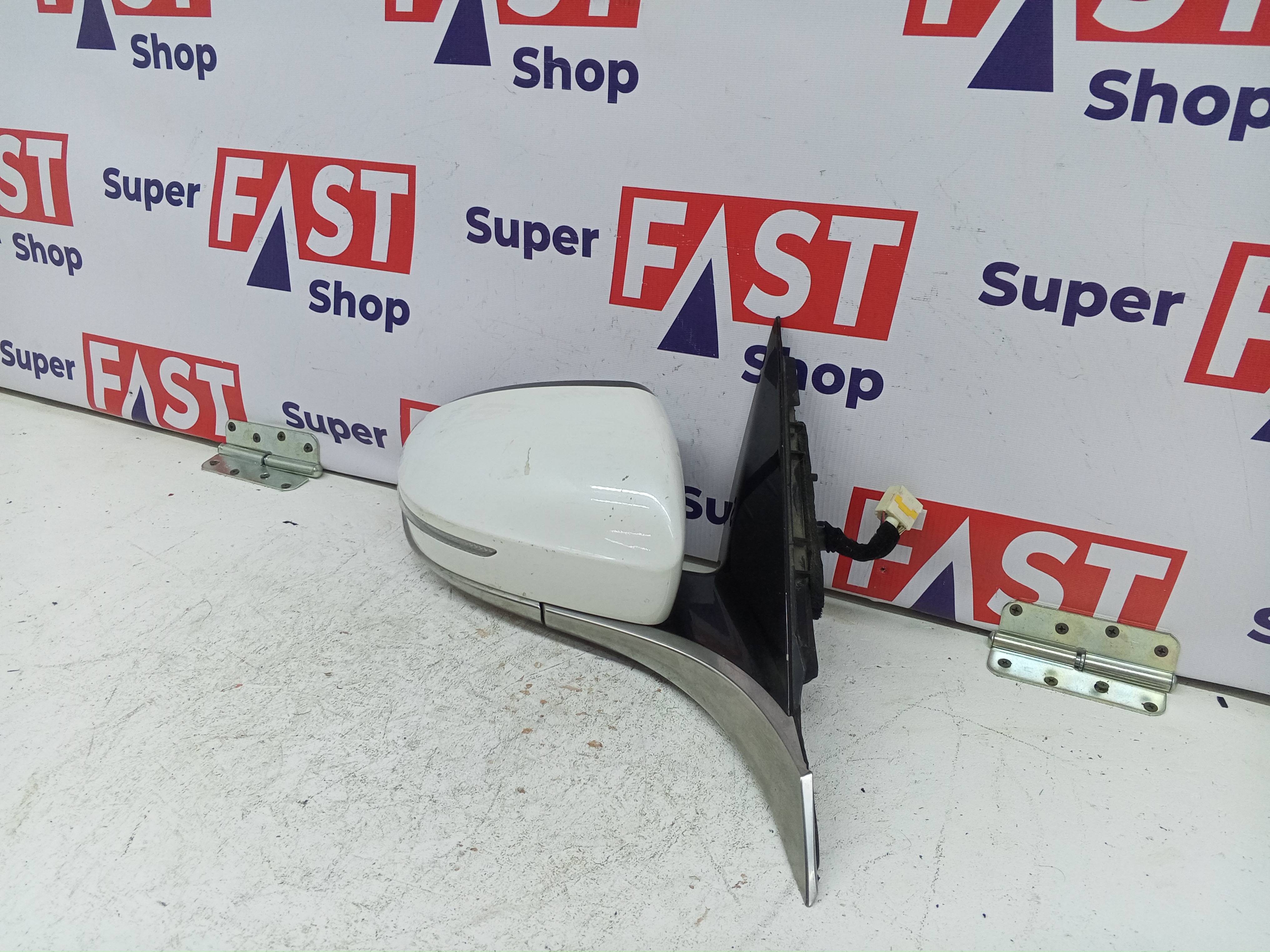 зеркало правое Kia K900 9+1 пин