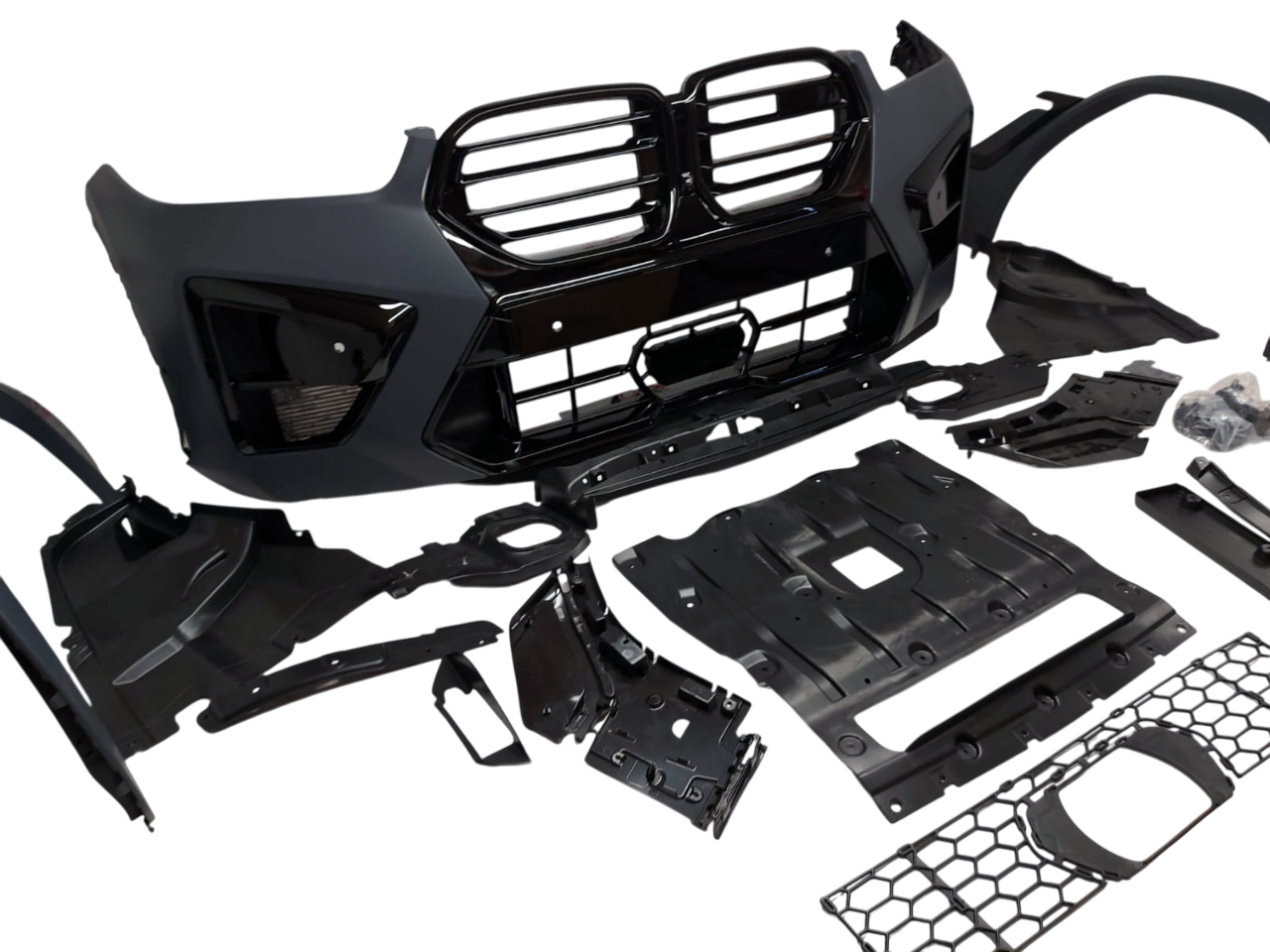 BMW X6 G06 рестайлинг бампер передний X6M F96