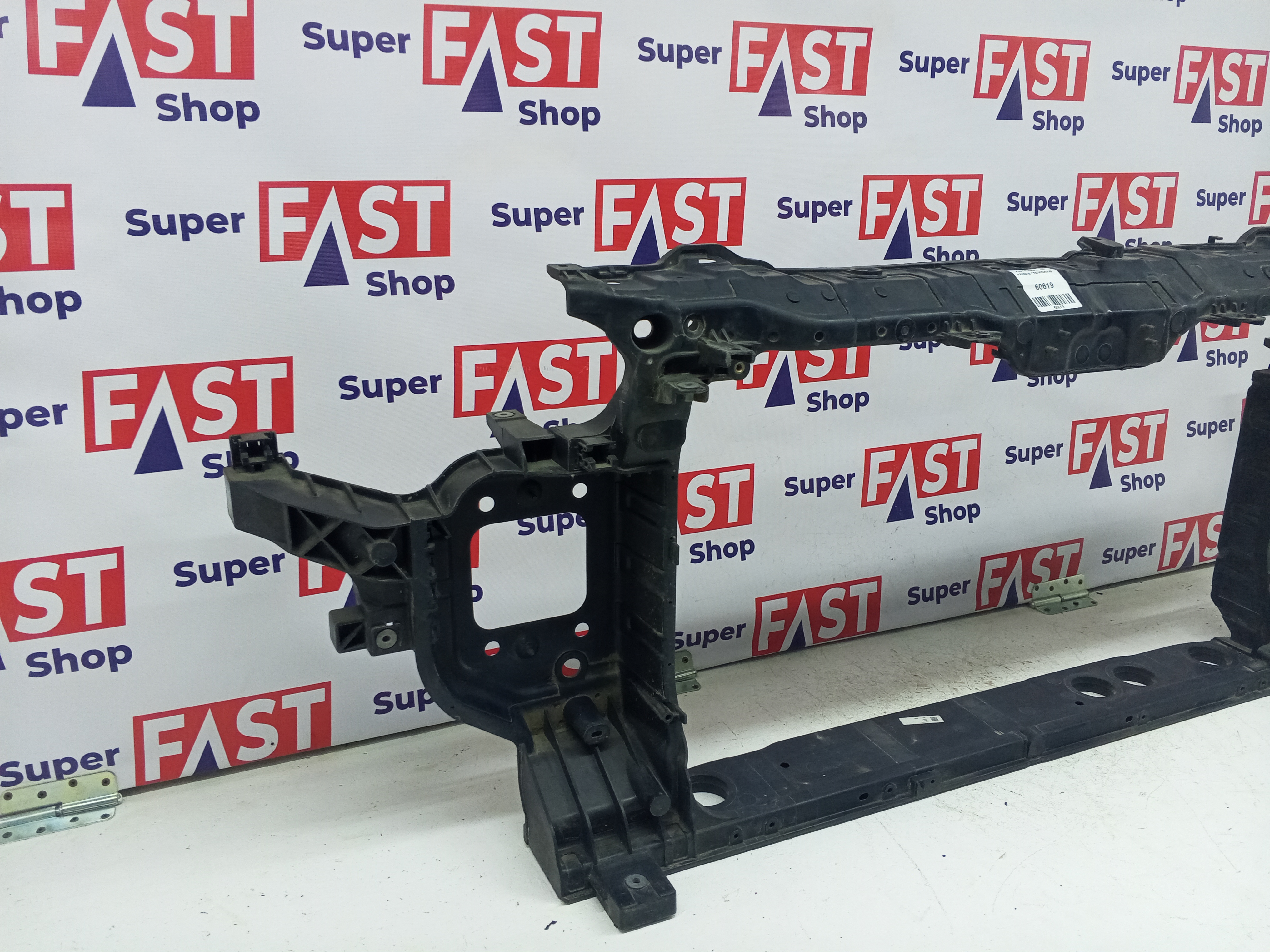 Kia K5 передняя панель / телевизор