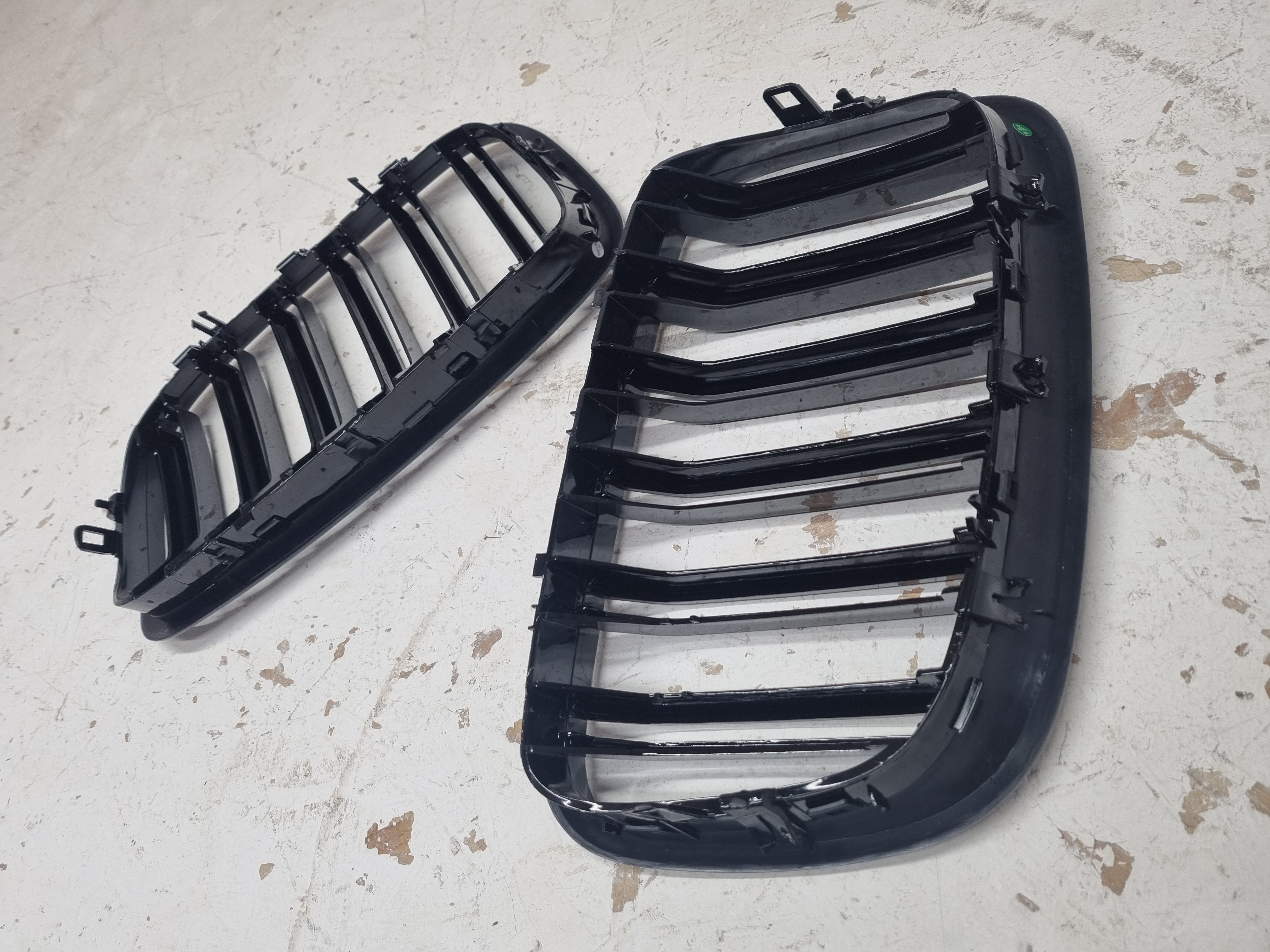 Дефект BMW X5 E70 X6 E71 решетки радиатора двойные