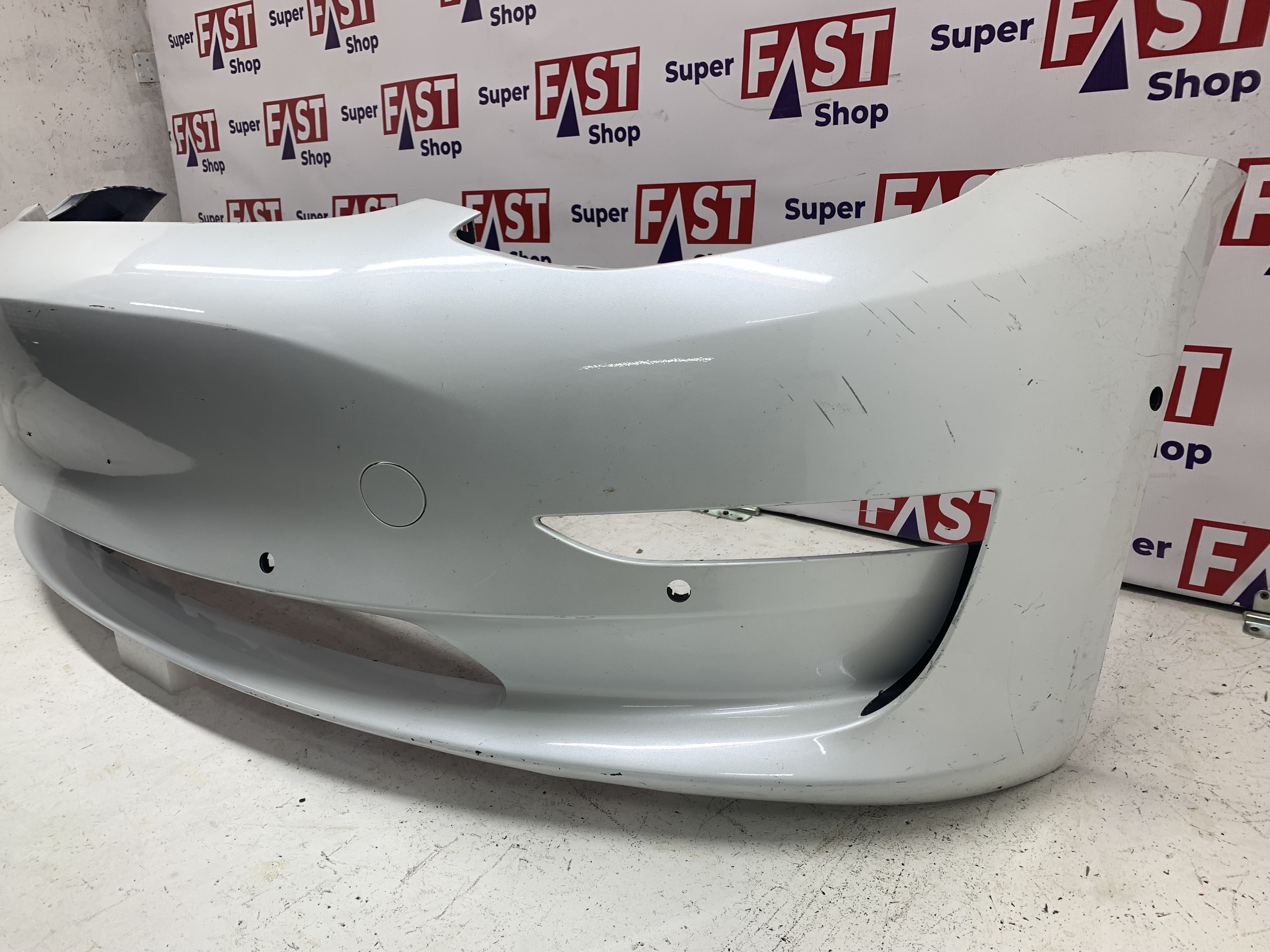 Бампер передний Tesla Model 3