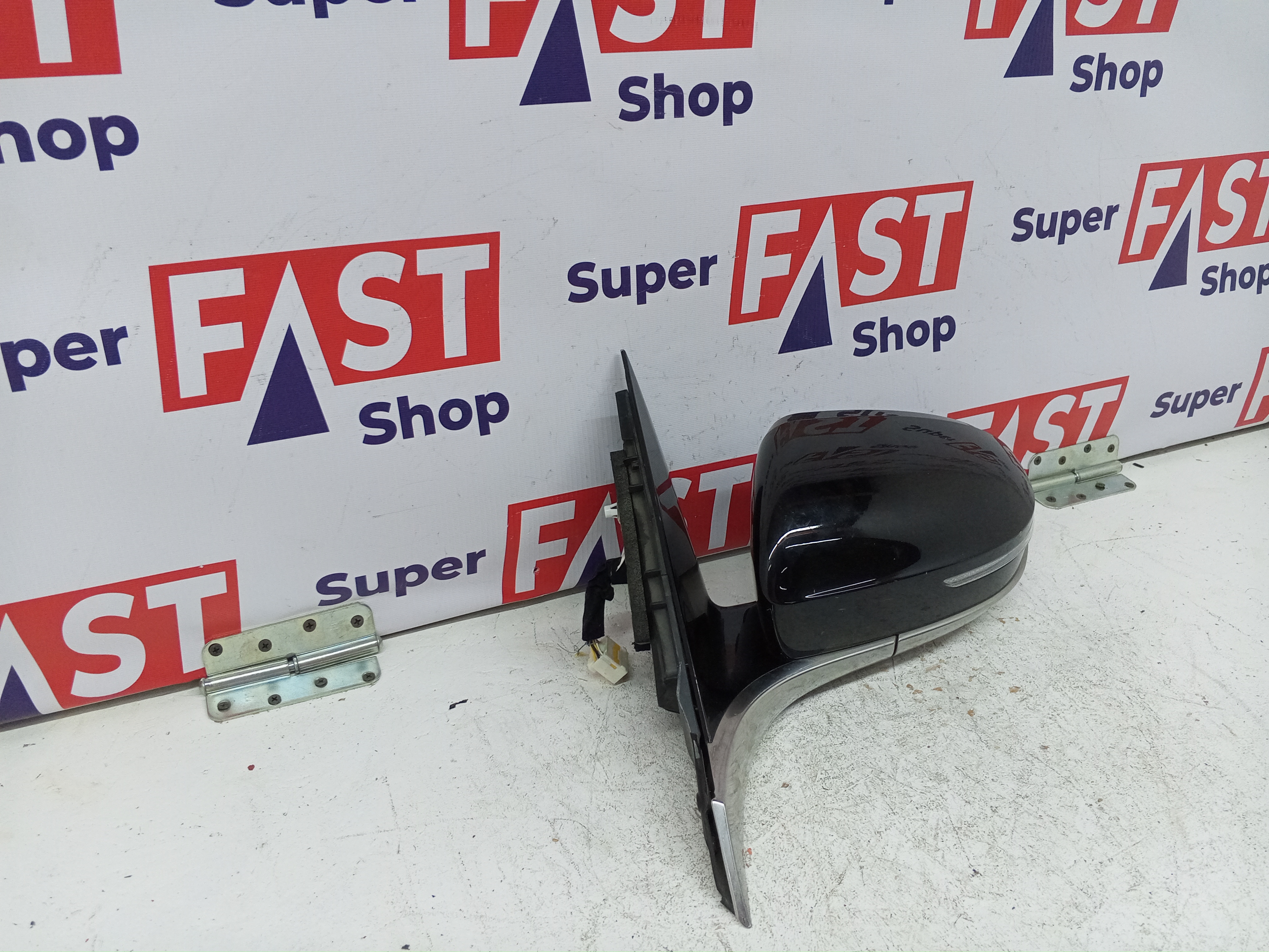 Kia K900 9+1 пин зеркало левое