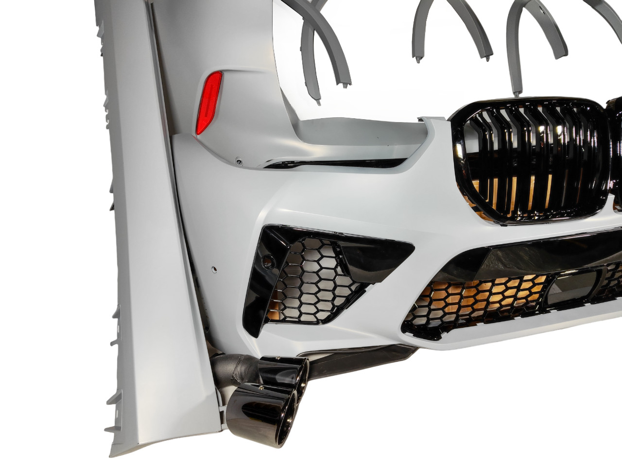 BMW X5 G05 обвес превращение в X5M F95 (перед зад + арки )