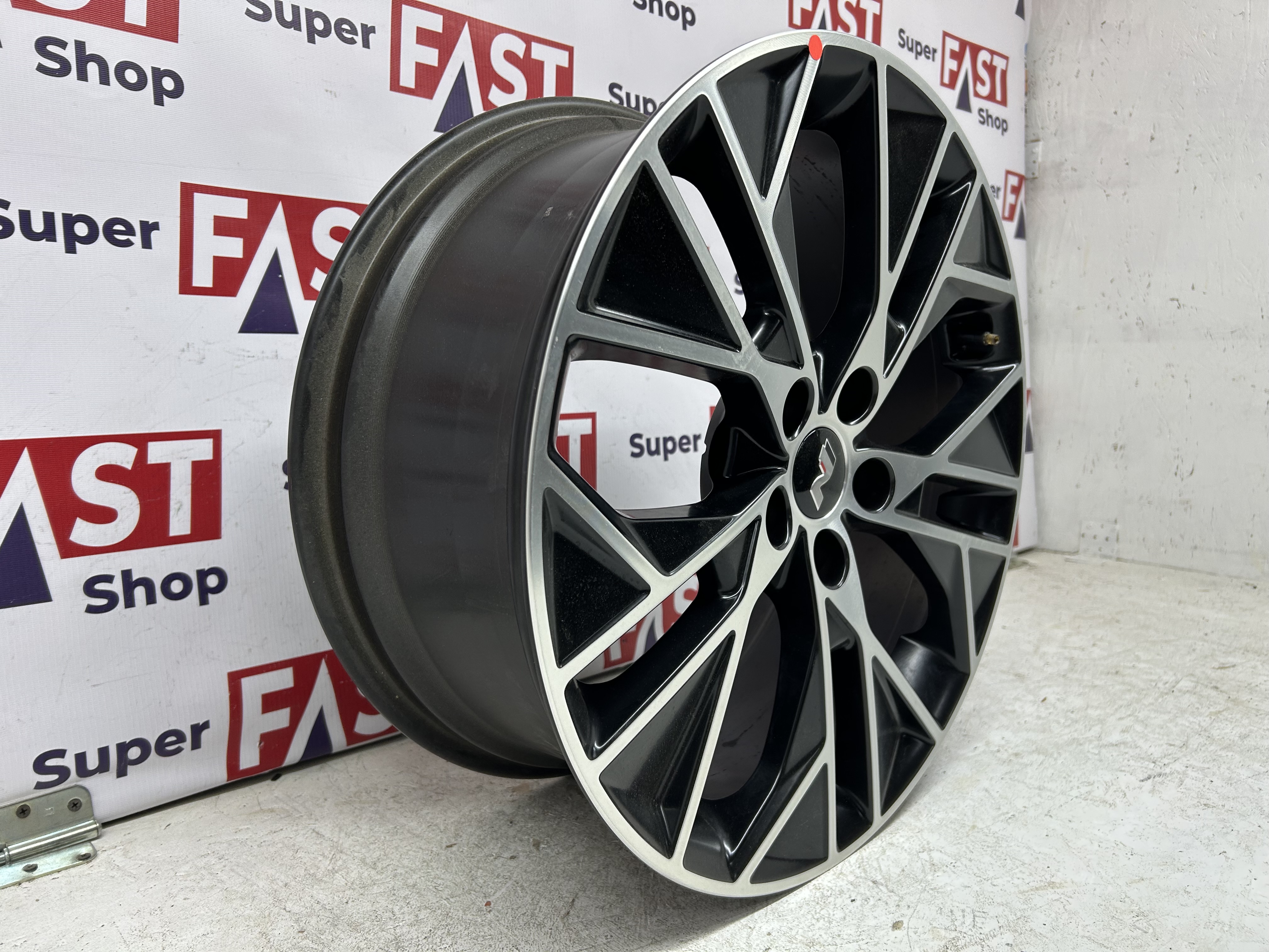 Диск колеса Hyundai Elantra 7 R19