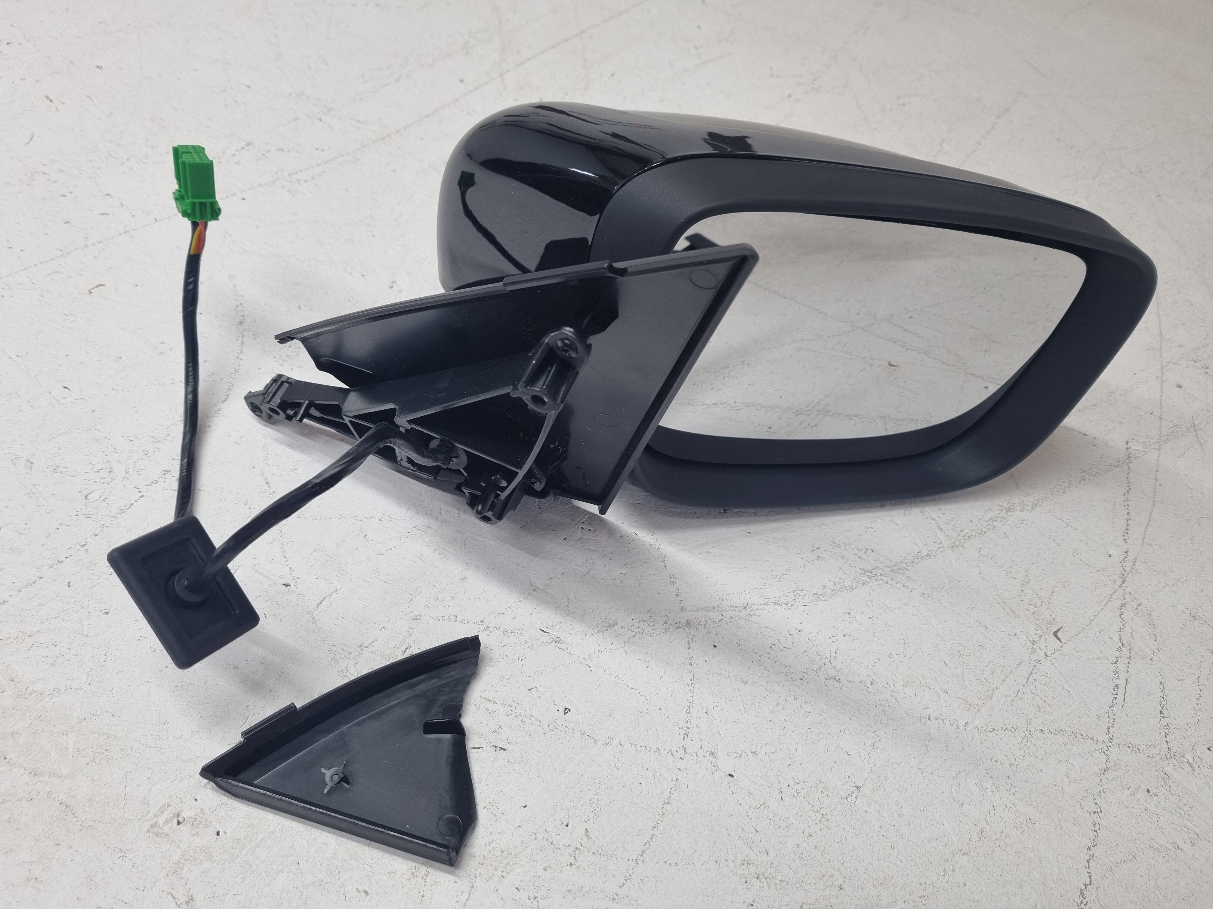 Дефект Volvo XC60 дорестайлинг зеркало правое 12 Pin черное