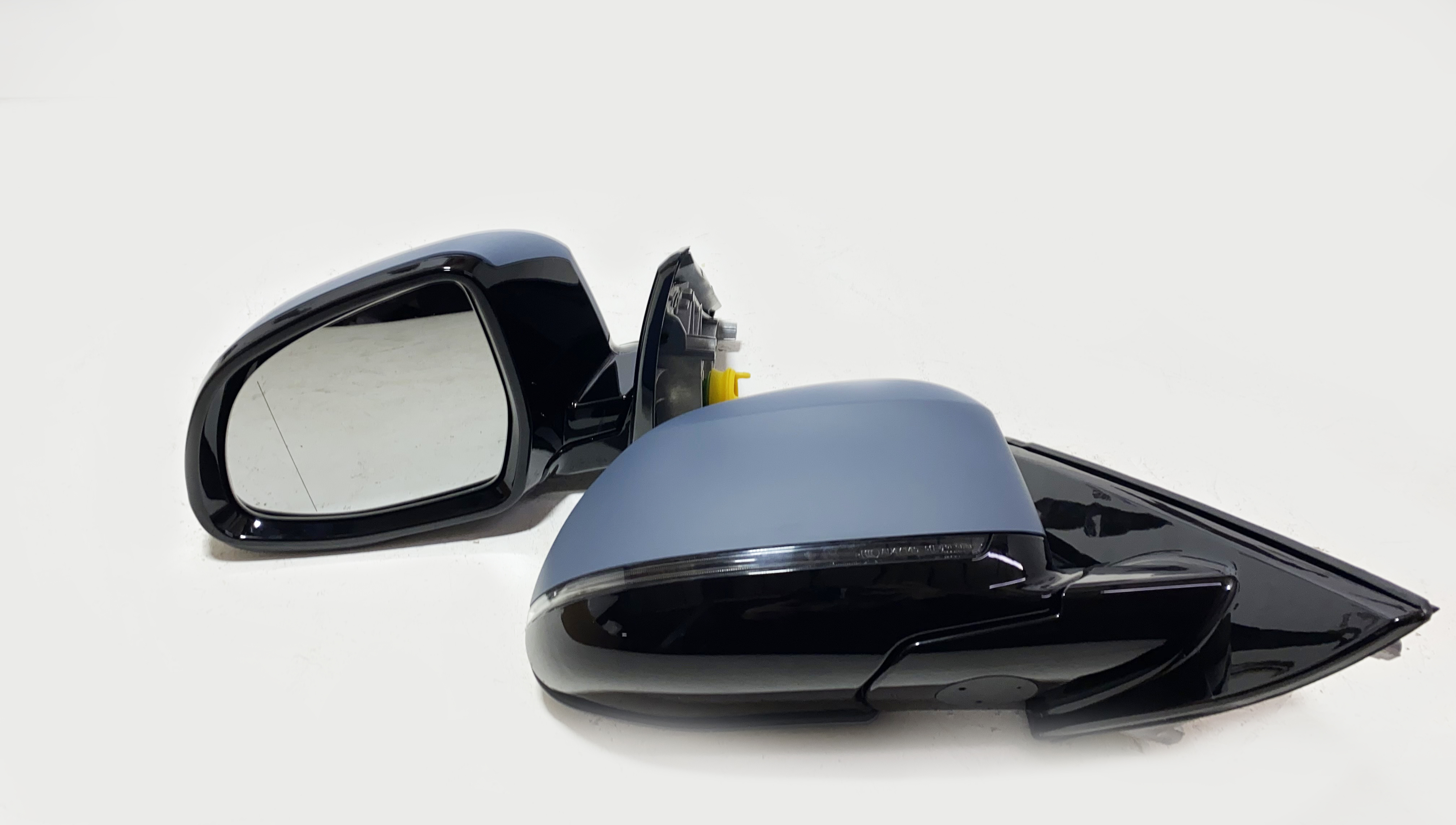 BMW X6 F16 2014-2020 года зеркало правое 5 Pin