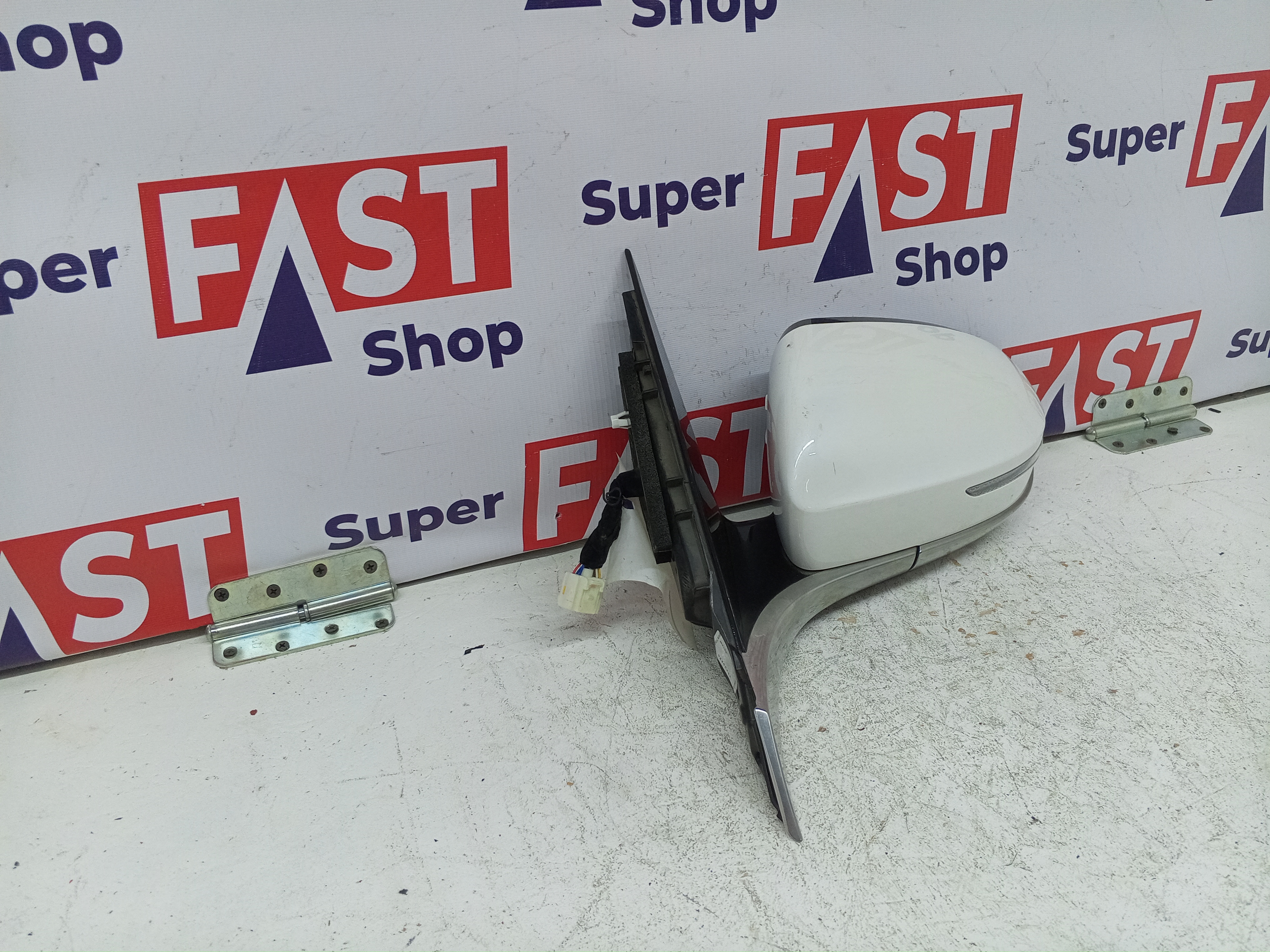 Kia K900 левое зеркало 9+1 пин