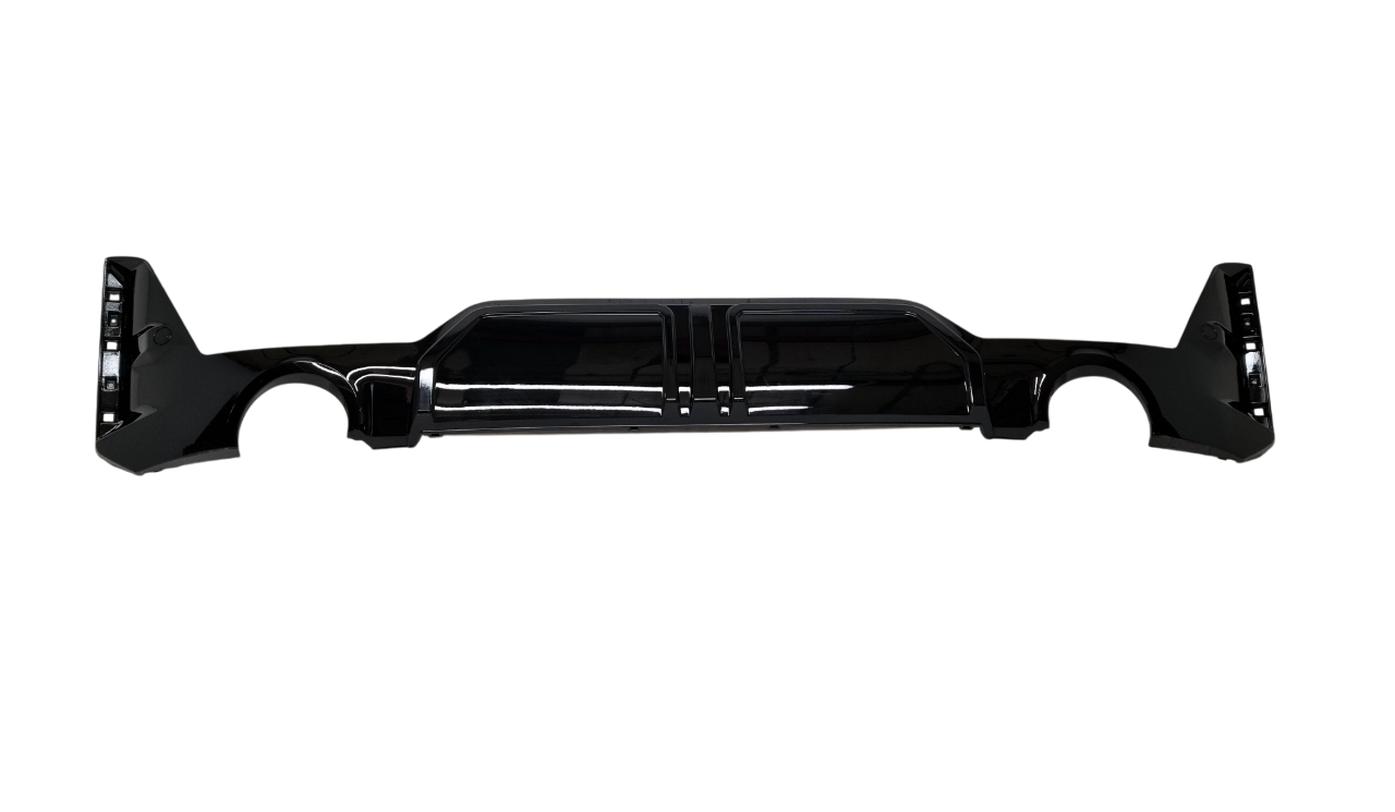 BMW G20 рестайлинг диффузор черный глянец 1+1