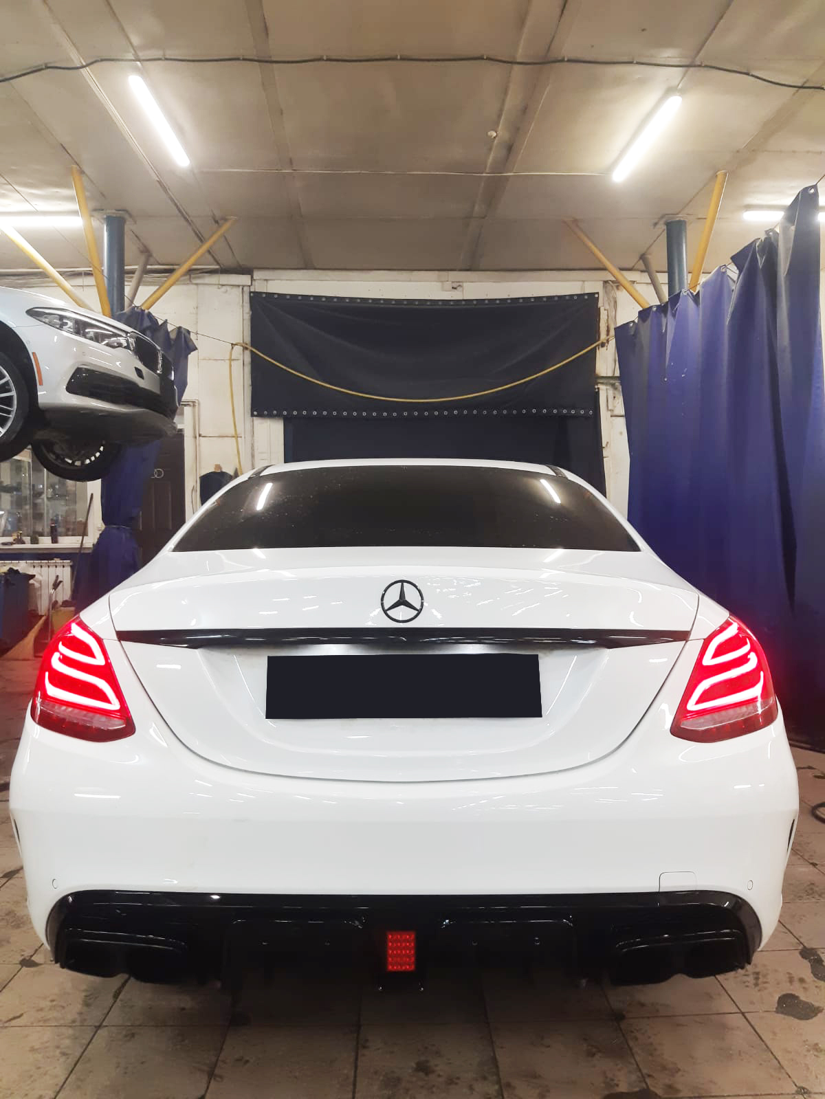 Mercedes W213 дорестайлинг BRABUS диффузор в сборе с насадками