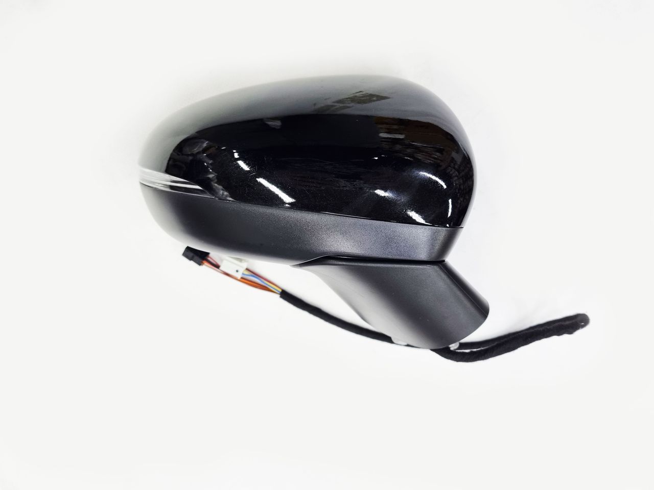 Mercedes CLA C118 дорестайлинг правое зеркало 14 Pin