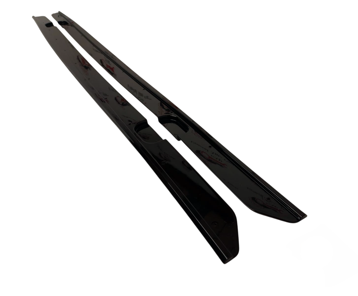 BMW F22 лезвия на пороги M Performance