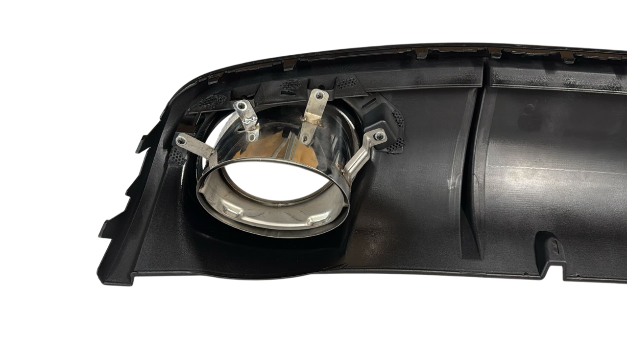 Audi A4 B8 рестайлинг RS4 диффузор с насадками