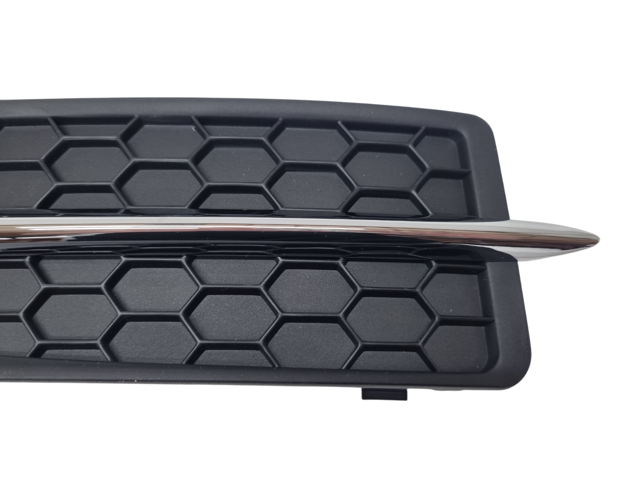 Volvo S80 2006-2013 правая решетка хром под парктроник