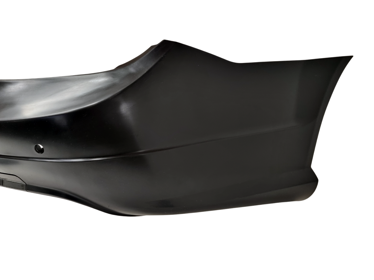 Mercedes W204 задний бампер AMG С63 без диффузора