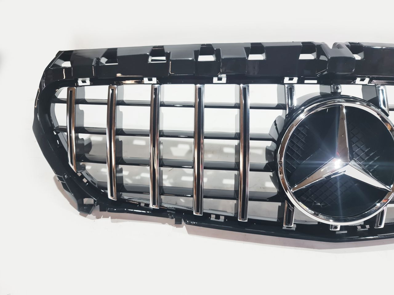 Mercedes CLA C117 дорестайлинг решетка GT хром