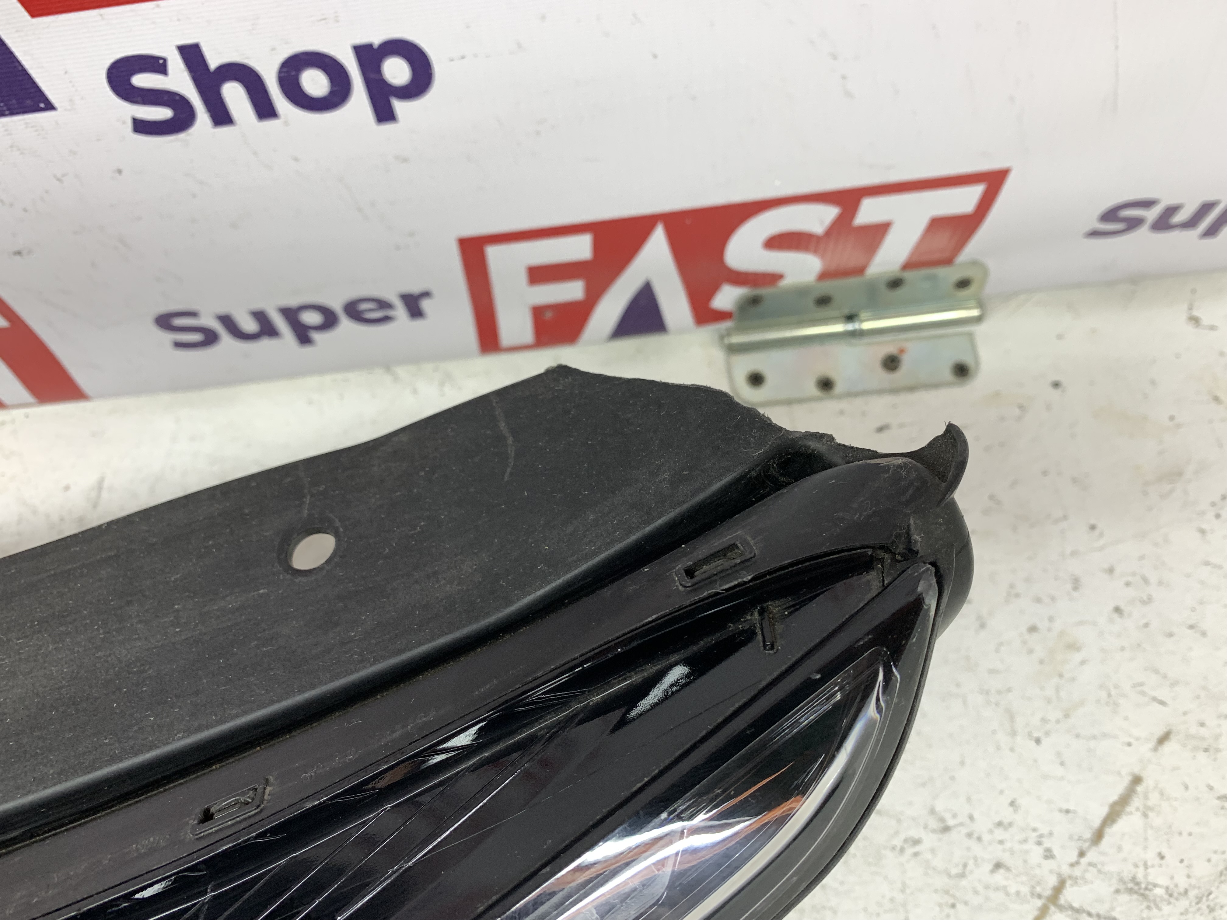 Kia K5 фара левая LED на 3 линзы оригинал бу