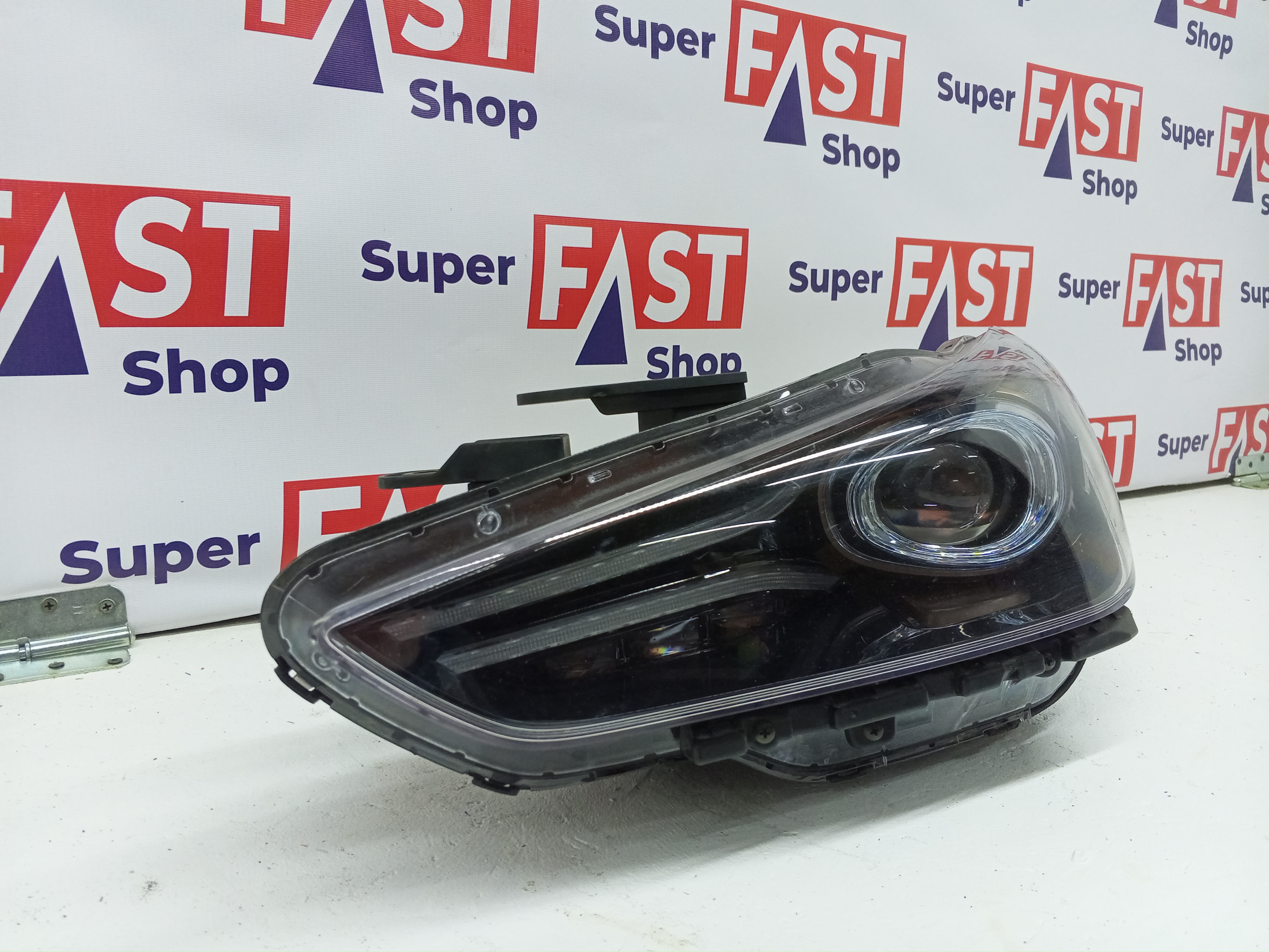 левая фара Genesis G70 2017-2021 Full Led