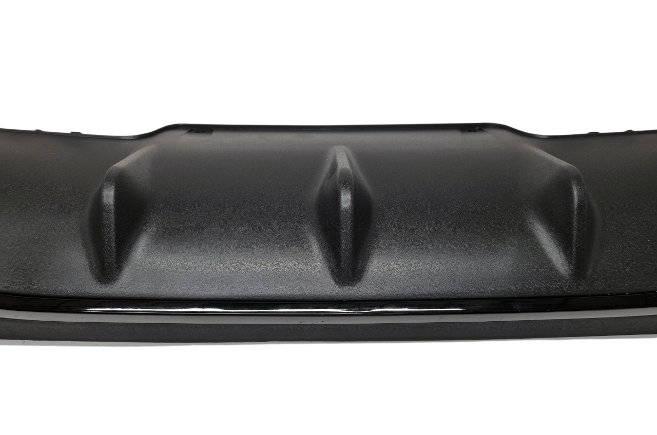 Mercedes W213 диффузор AMG 63 в обычный бампер черный кант